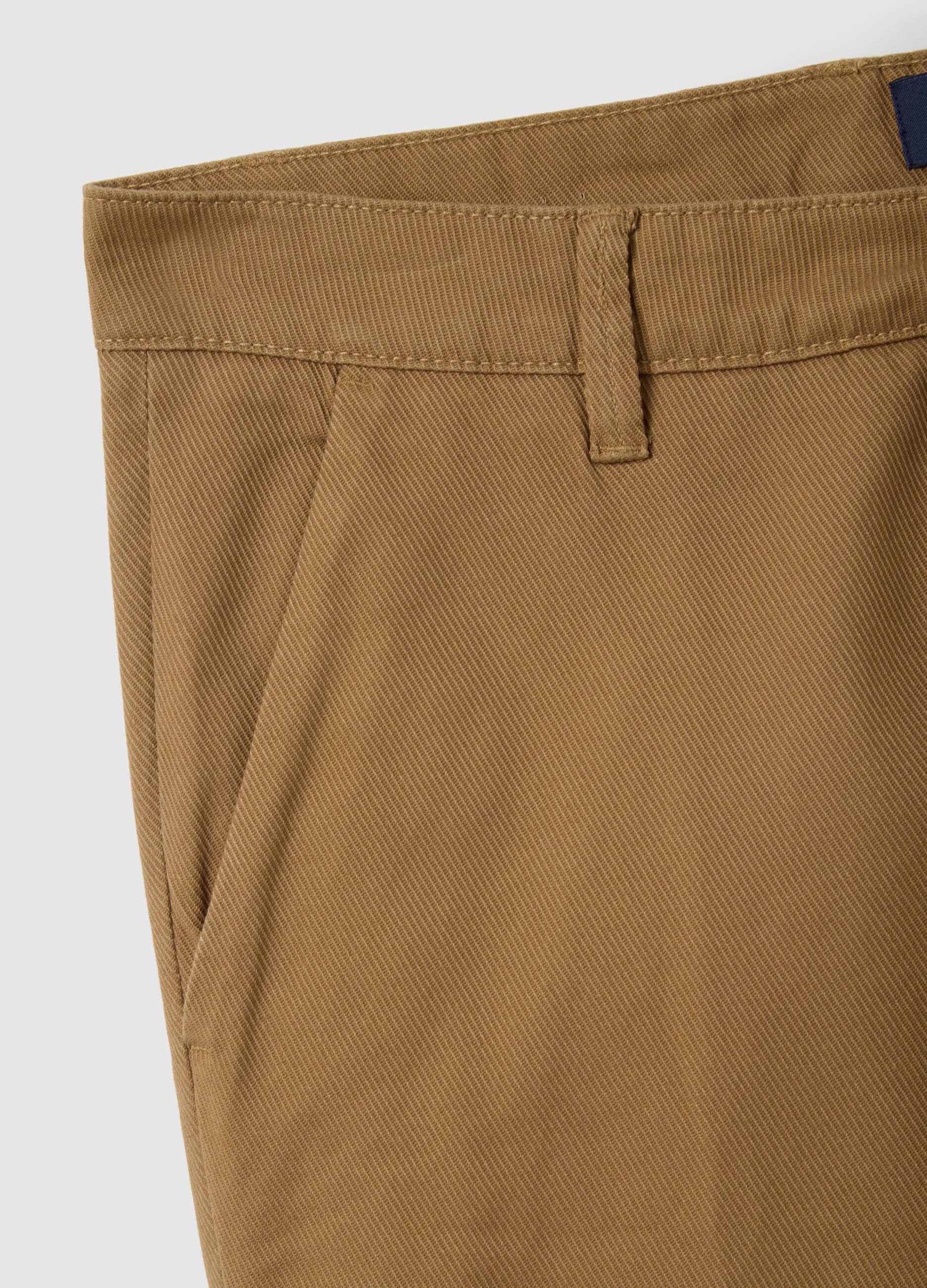 Pantaloni chino marroni in cotone elasticizzato slim fit