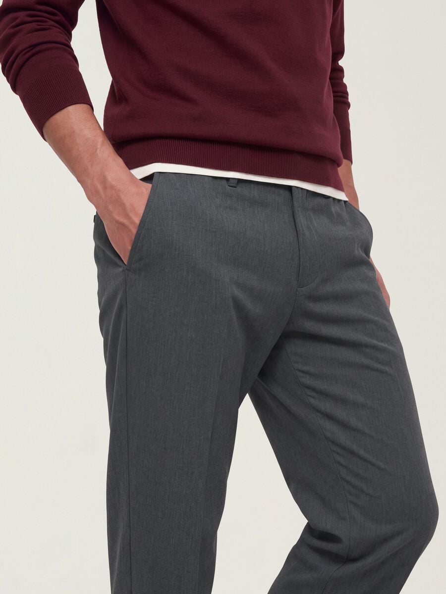 Pantaloni chino grigi in twill di viscosa elasticizzata slim fit_2