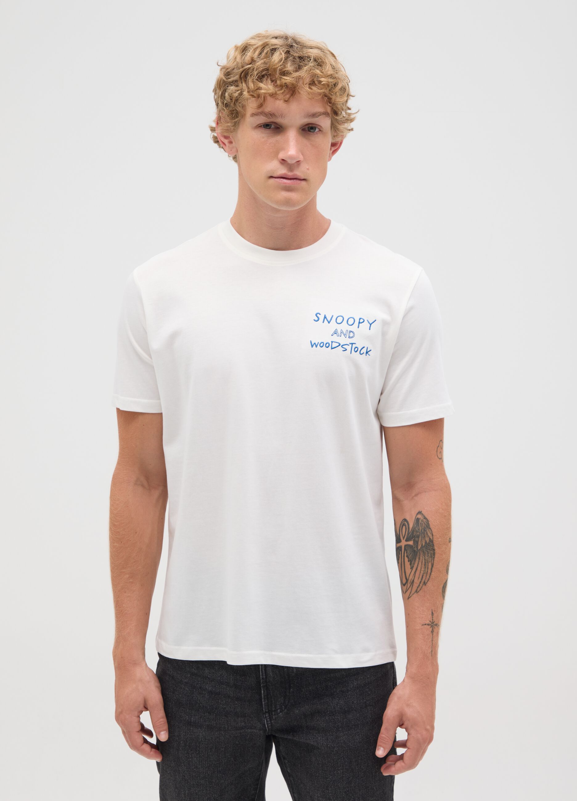 T-shirt da uomo in puro cotone bianca regular fit con grafica con stampa Snoopy