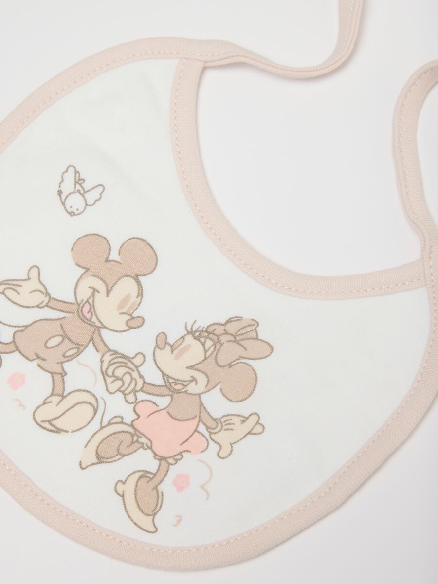 Multicoloured pure cotton baby bib set with Disney print_1