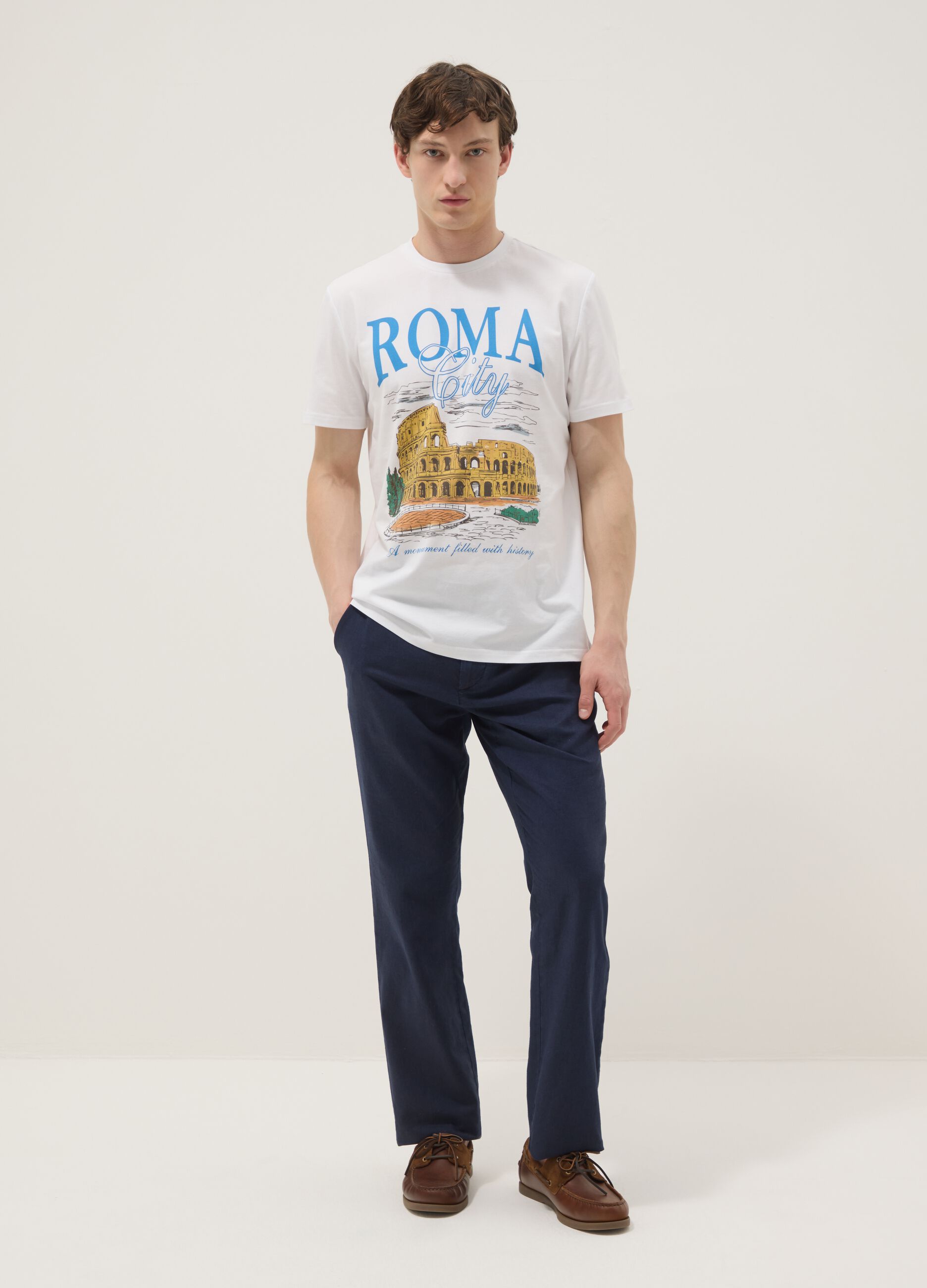 White pure cotton T-shirt with print, regular fit