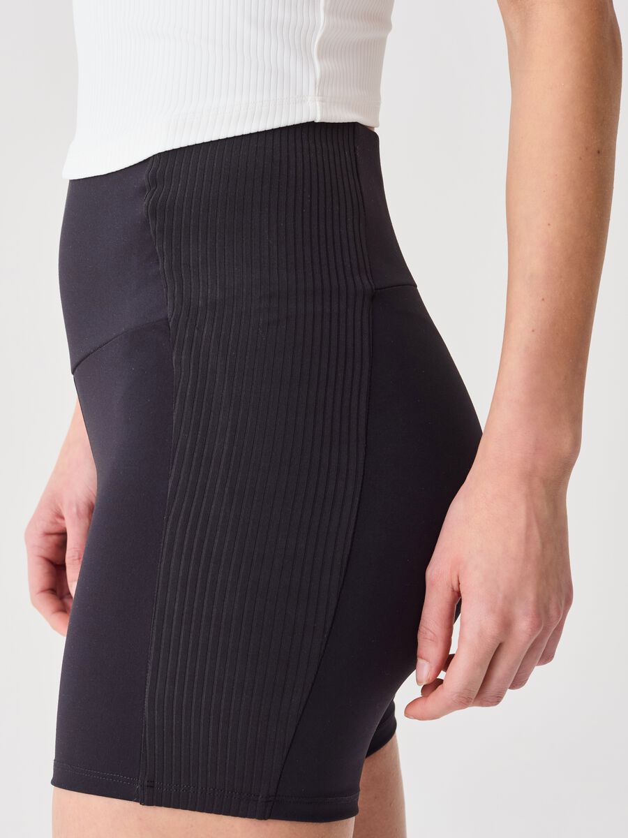 ALTAVIA STUDIO cycle shorts in technical fabric_2