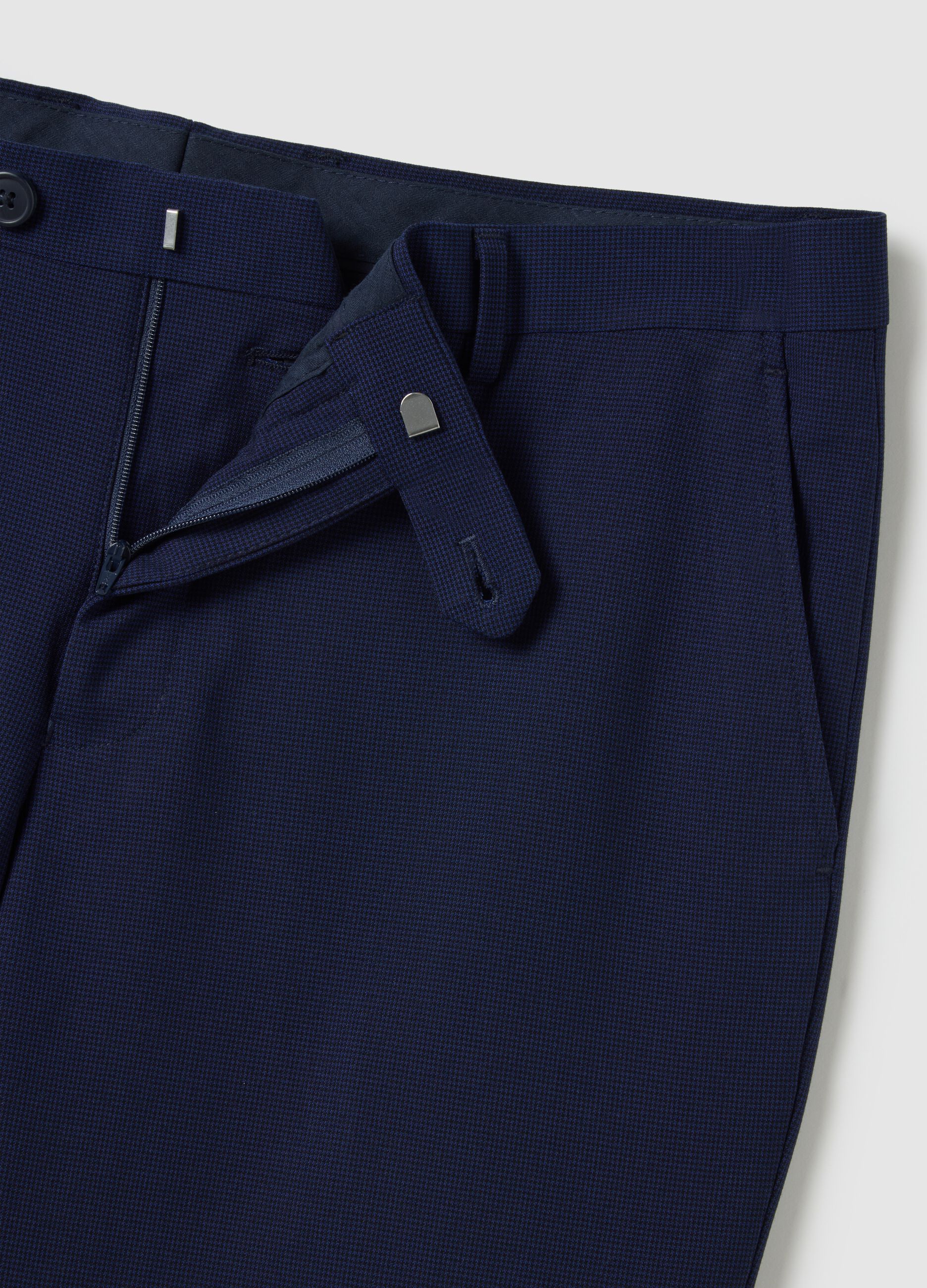 Pantaloni in tessuto elasticizzato blu slim fit