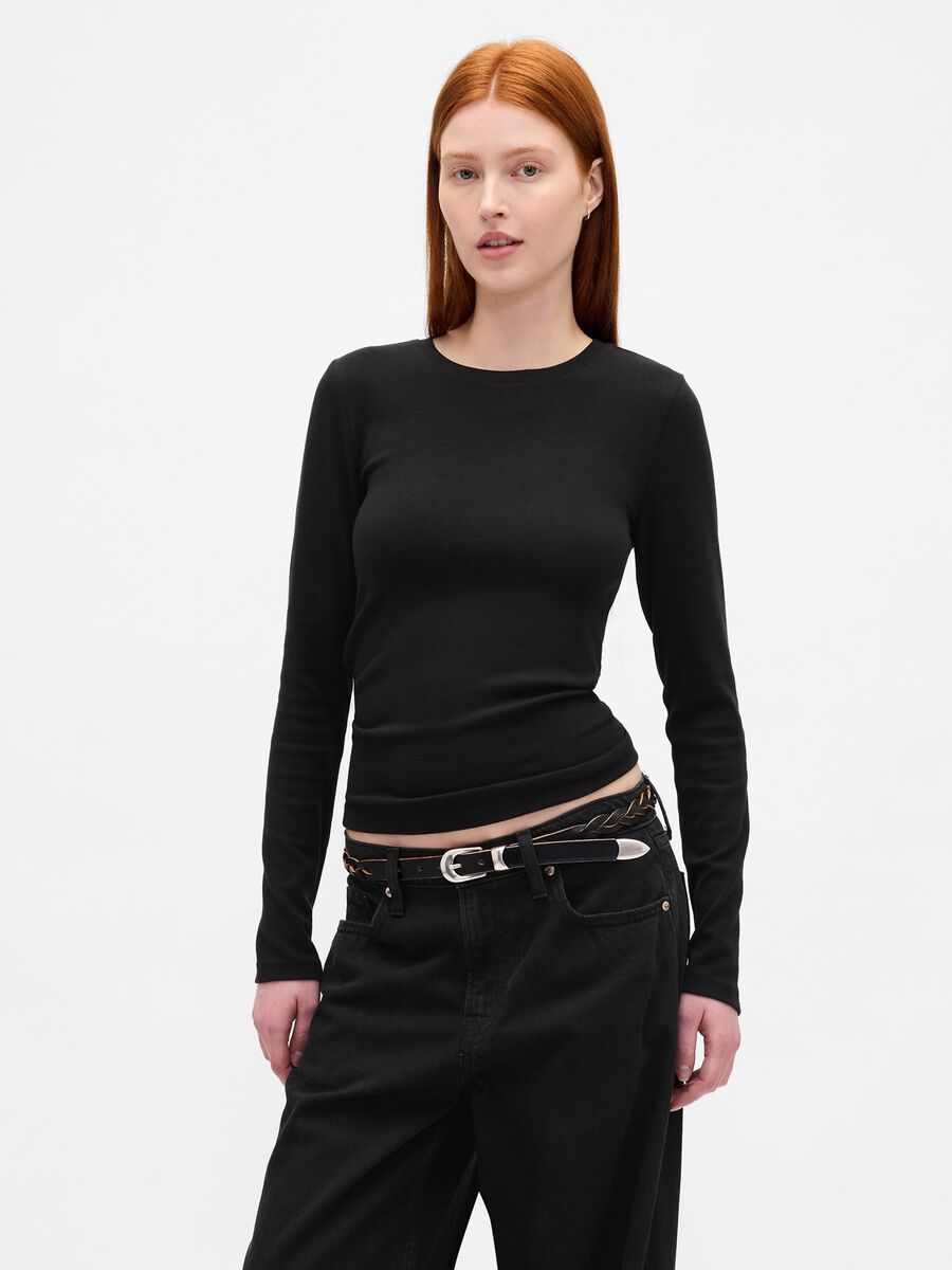 Maglia nera elasticizzata a maniche lunghe_0