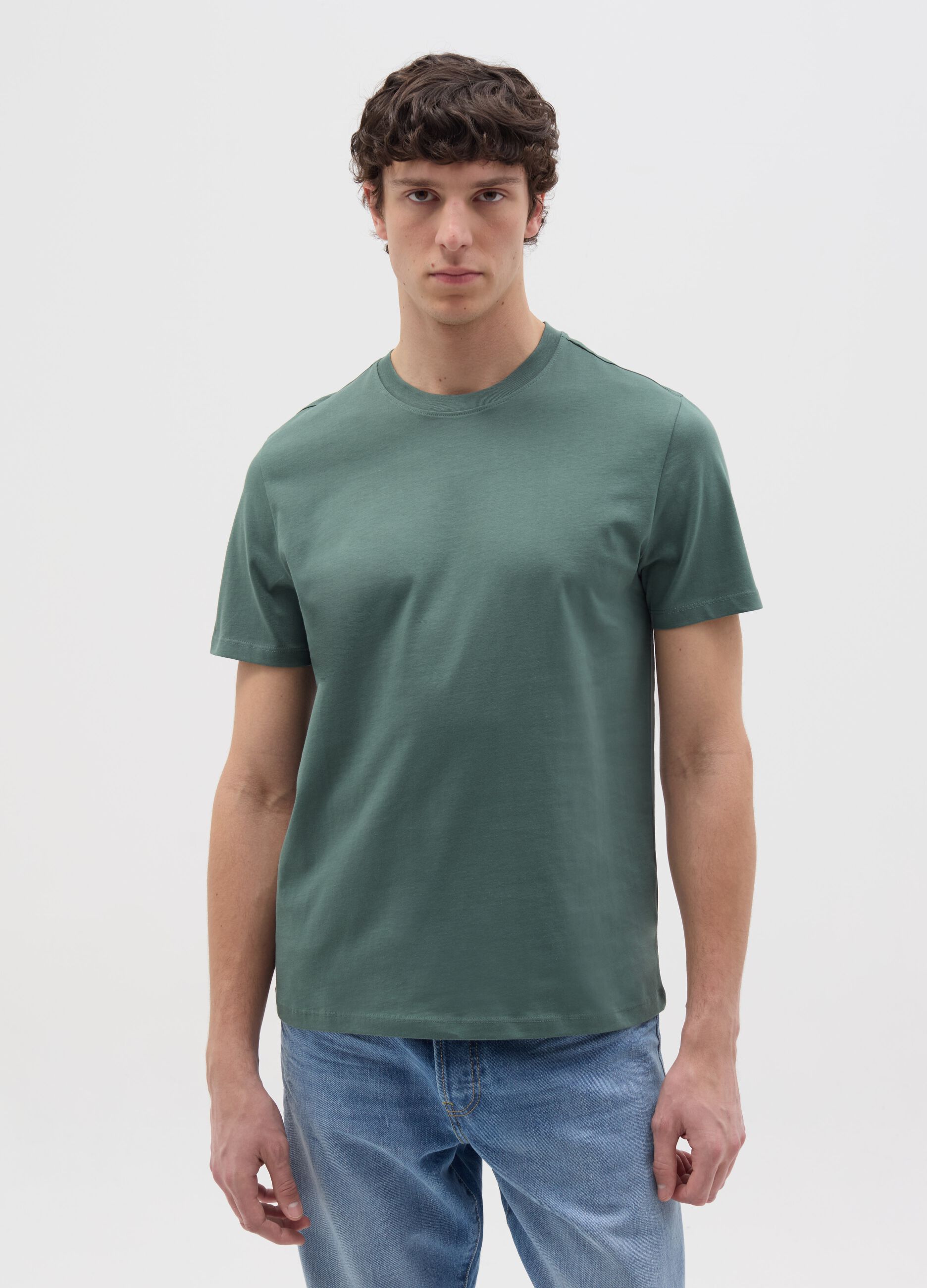 T-shirt in cotone bio con scollo rotondo 