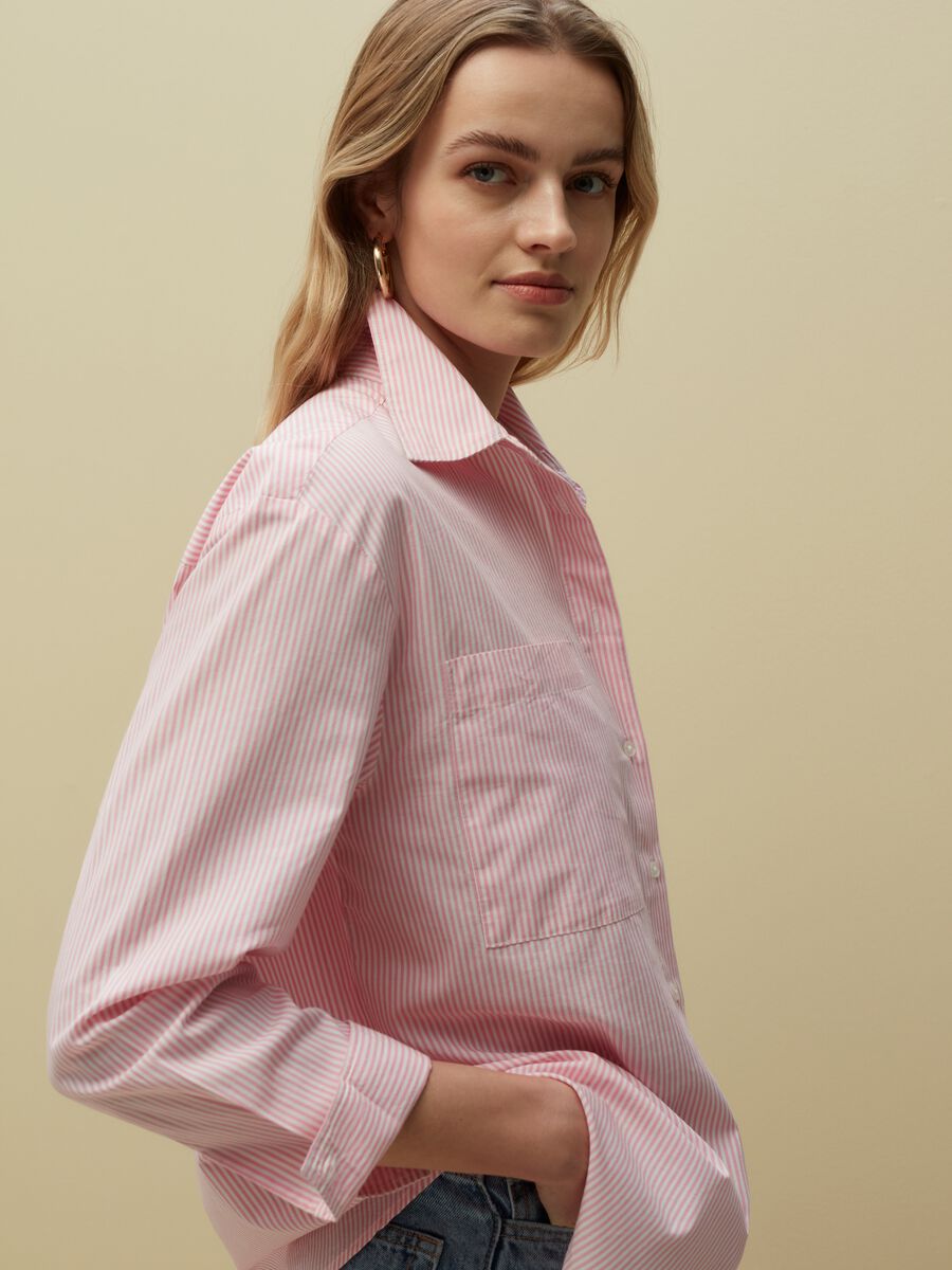 Camicia relaxed fit con tasche_1