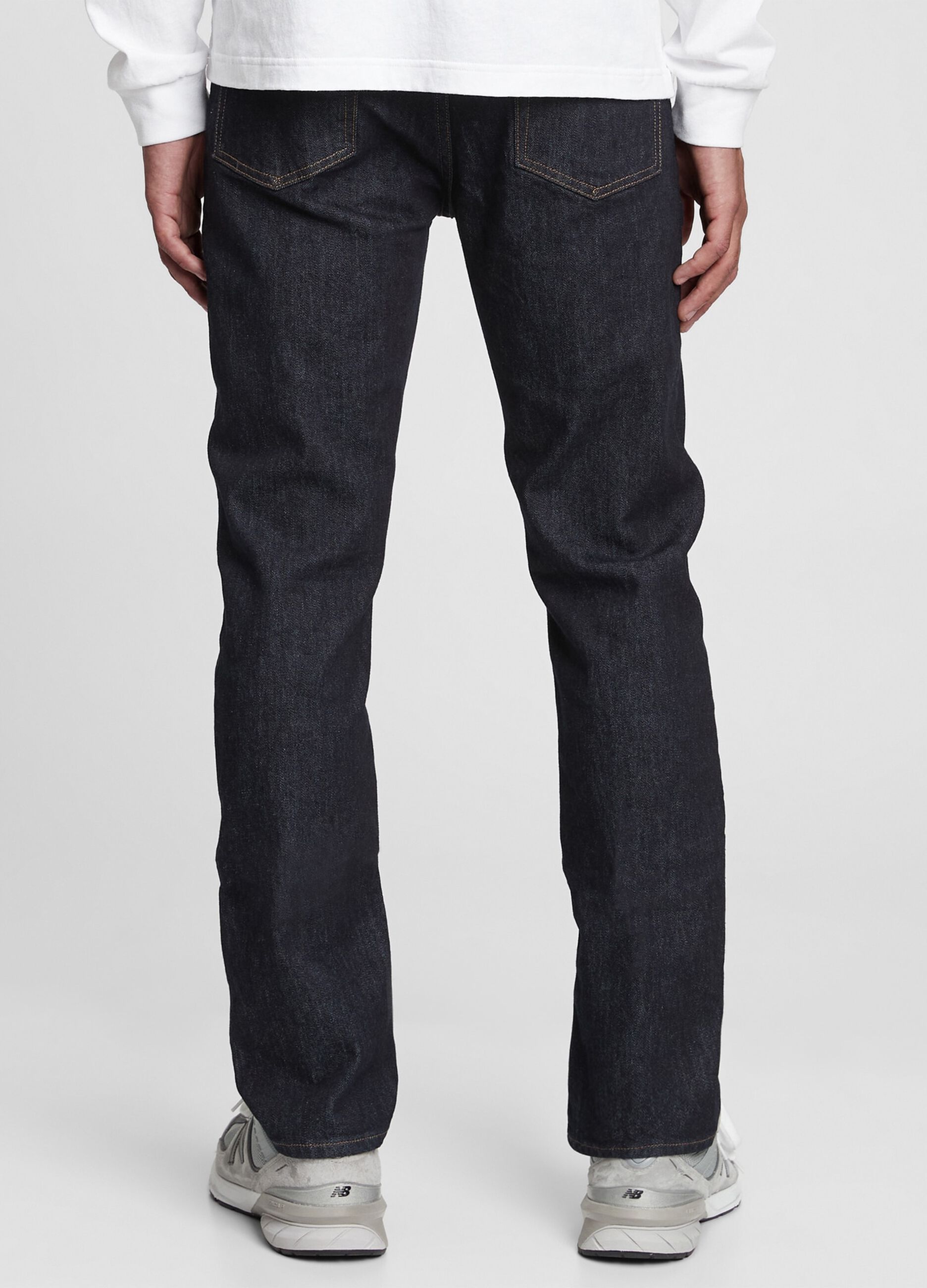 Slim-fit jeans with five pockets