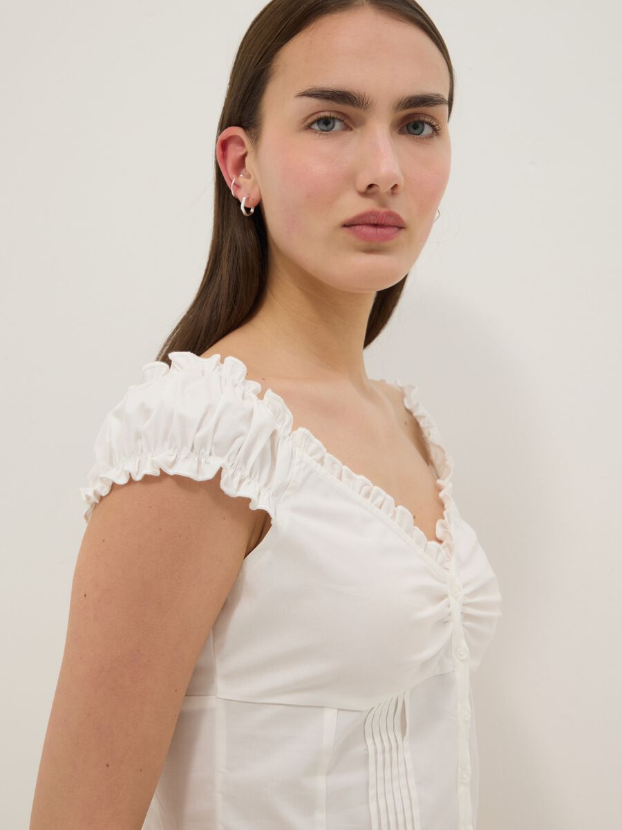 White organic cotton blouse with short sleeves_3