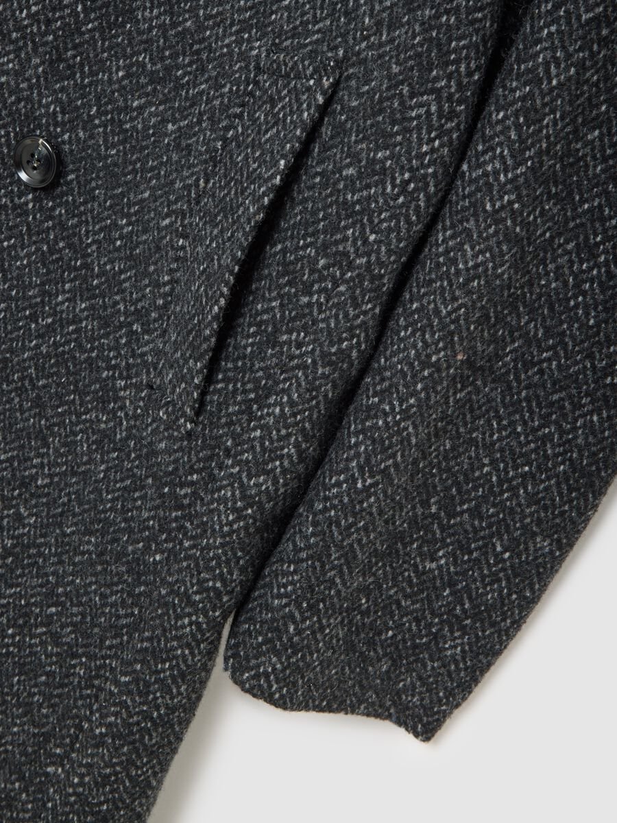Grey herringbone double-breasted coat with regular fit_5