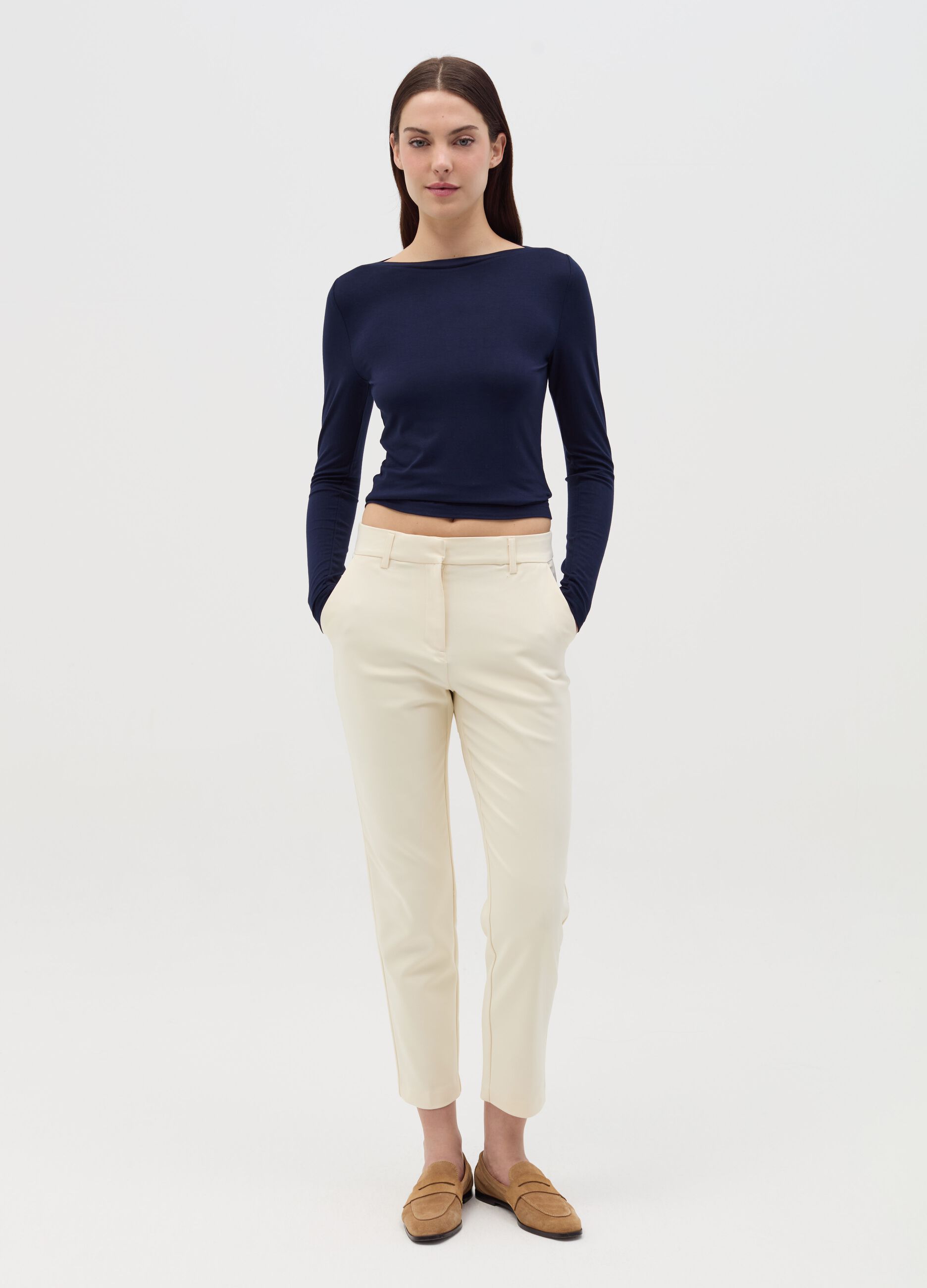 T-shirt with boat neck