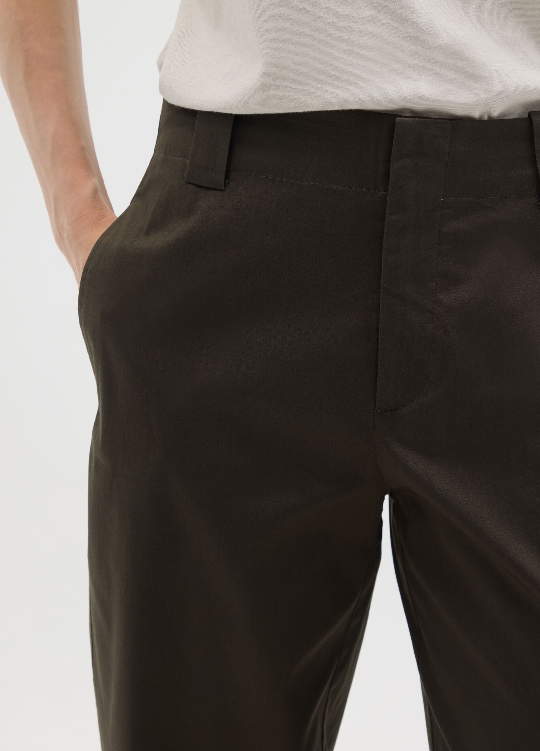 Brown regular fit stretch cotton trousers