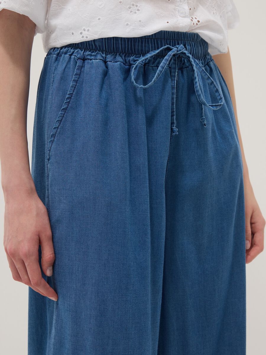 Pantaloni blu in puro lyocell a gamba ampia regular fit_3