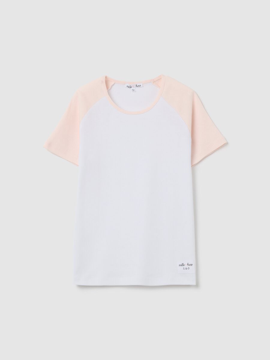 White T-shirt with pink raglan sleeves_4