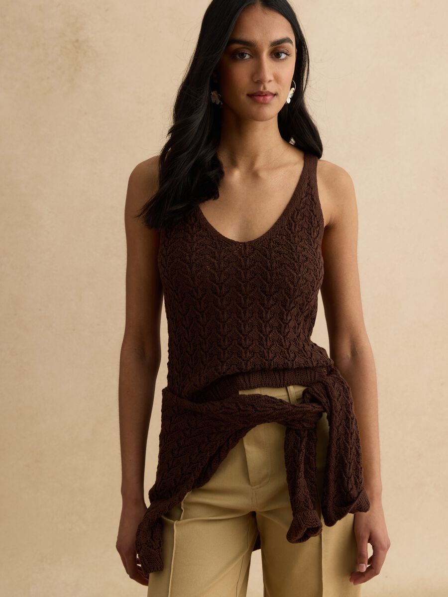 Brown pure cotton vest with perforated texture_0