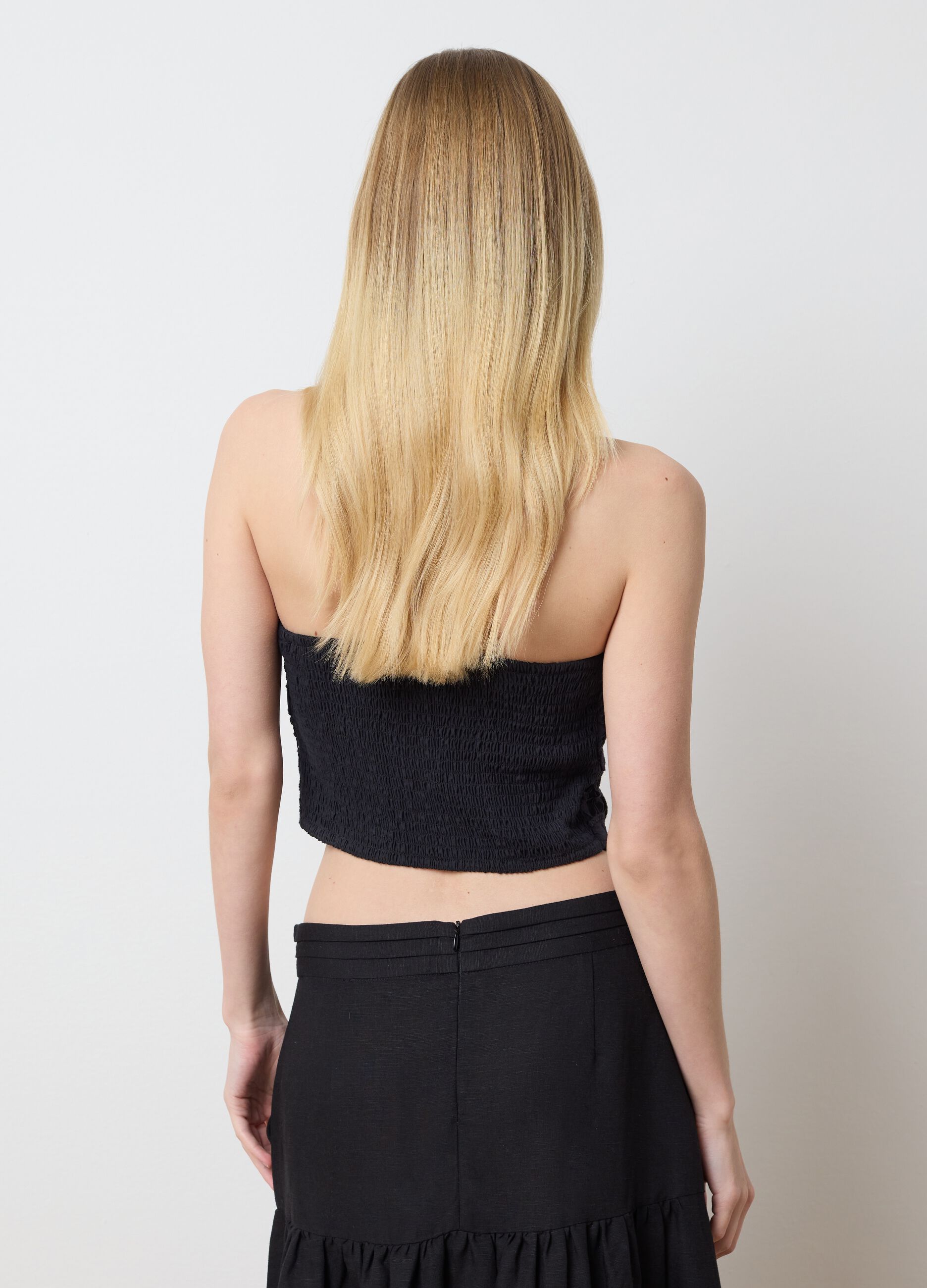 Black bandeau crop top in lace