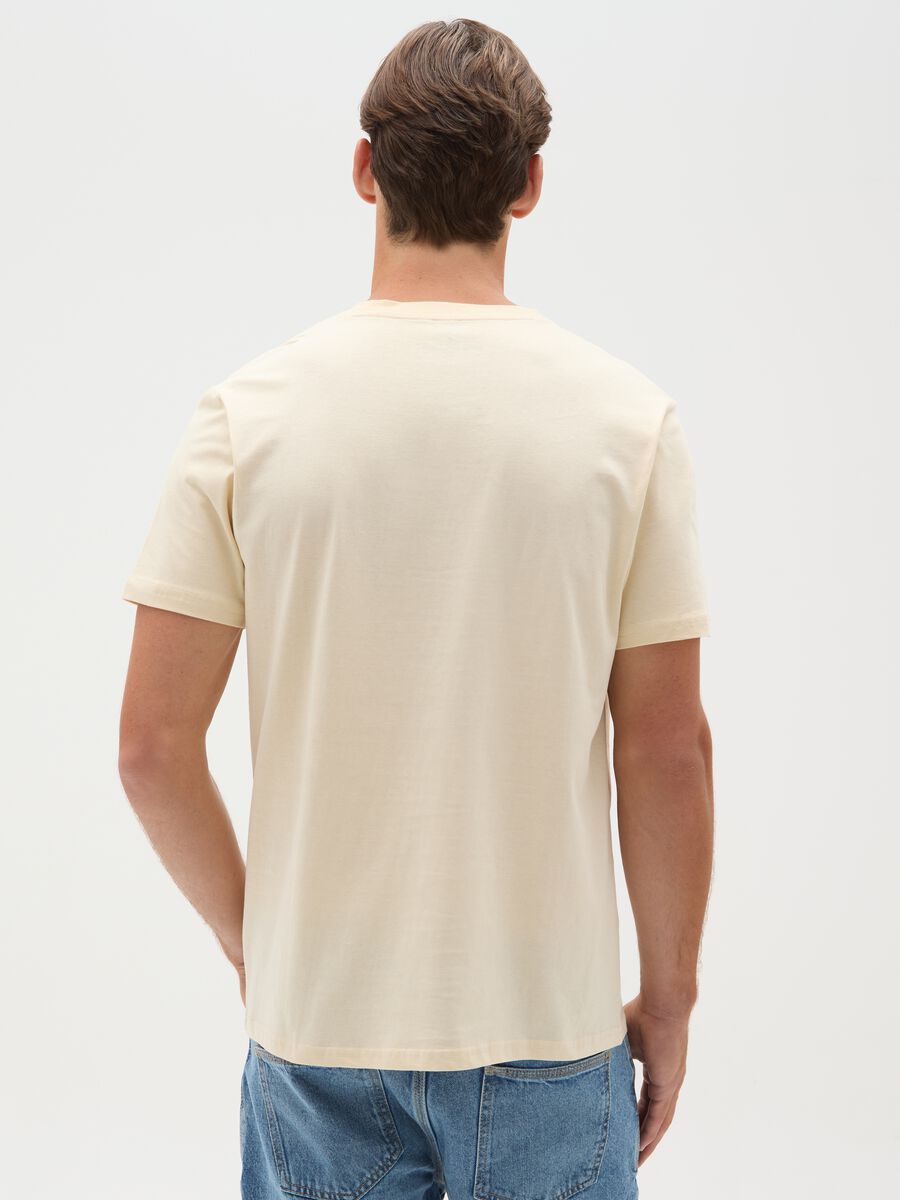 Men's beige pure cotton regular fit t-shirt with print_3