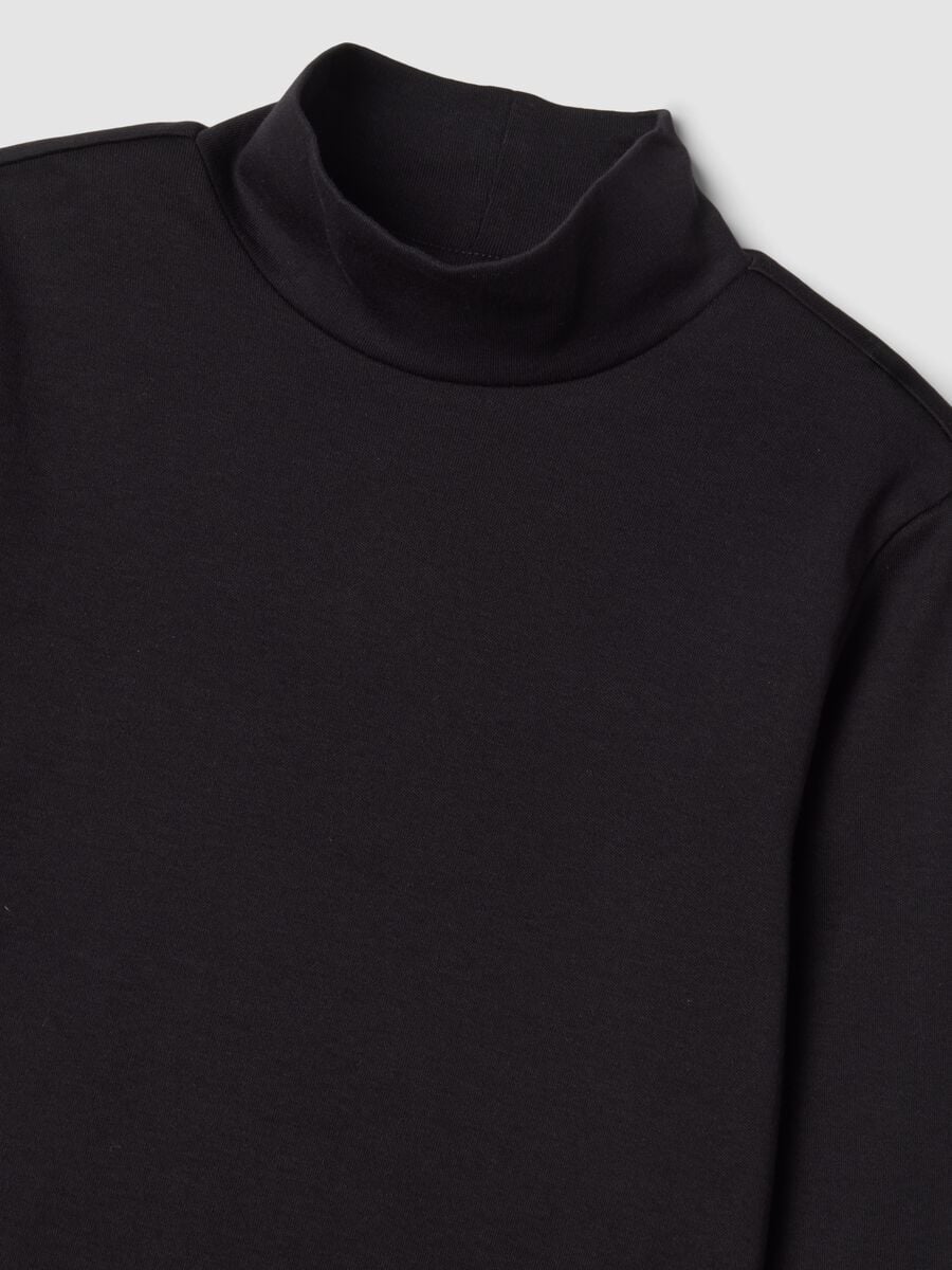 Black pure organic cotton top with high neck_5