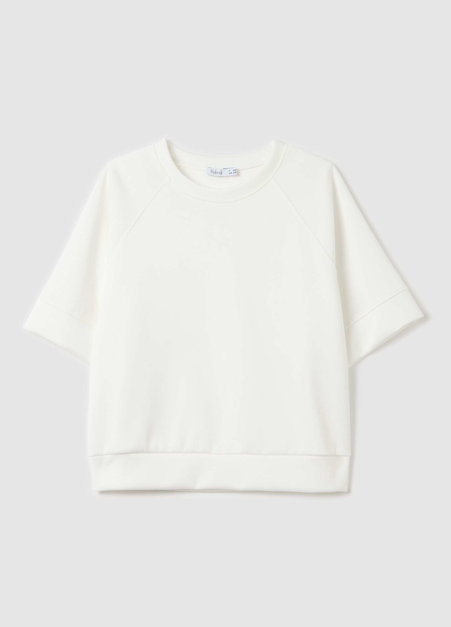 White top with kimono sleeves