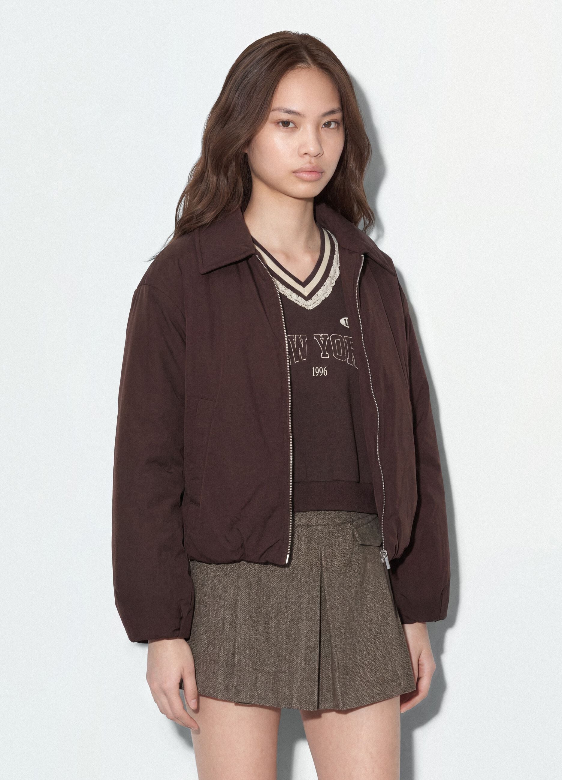 Giacca marrone regular fit con zip e collo ampio