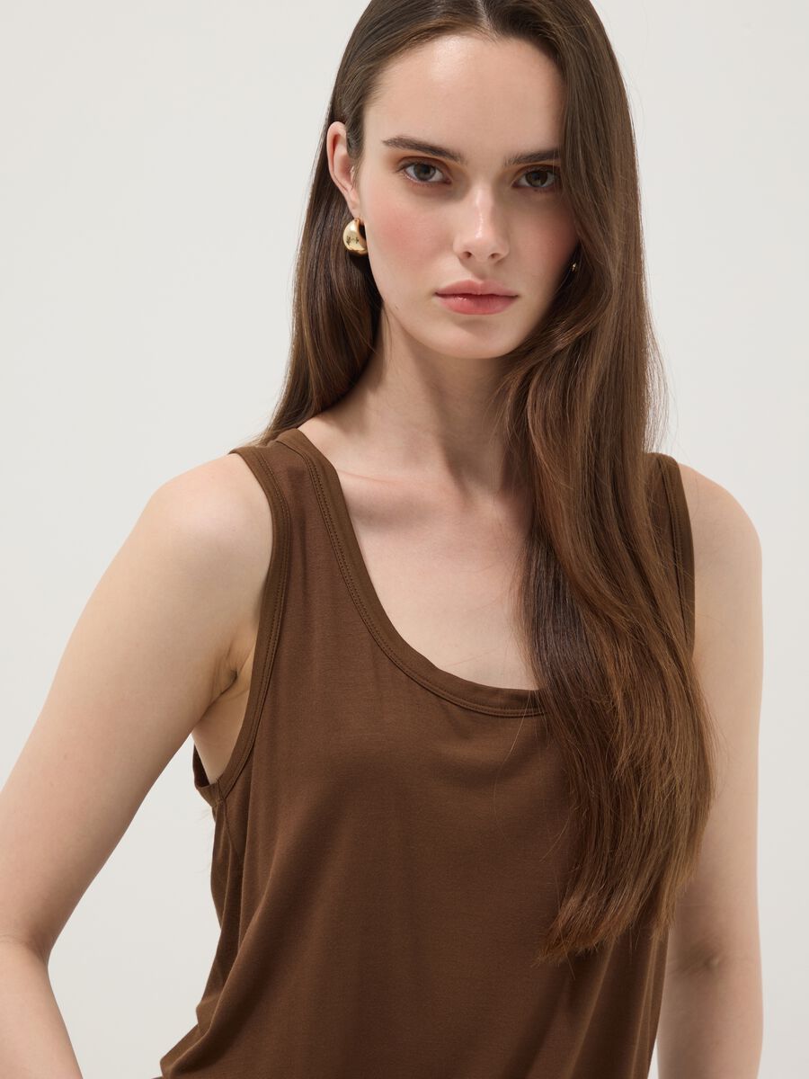 Brown stretch viscose tank top, regular fit_1