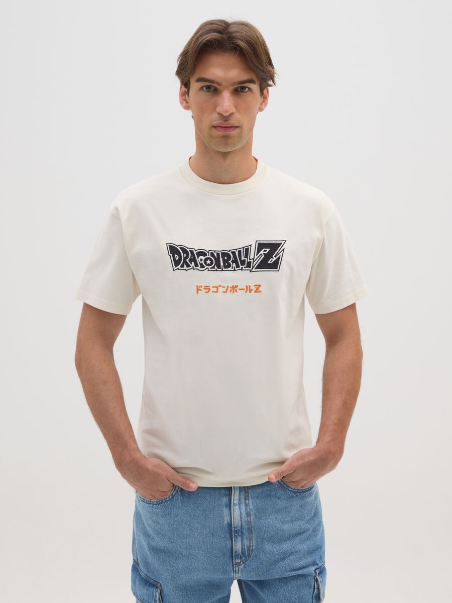 T-shirt in puro cotone beige con logo Dragonball_0