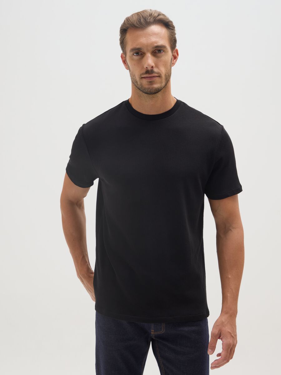 Black pure cotton regular fit T-shirt_0
