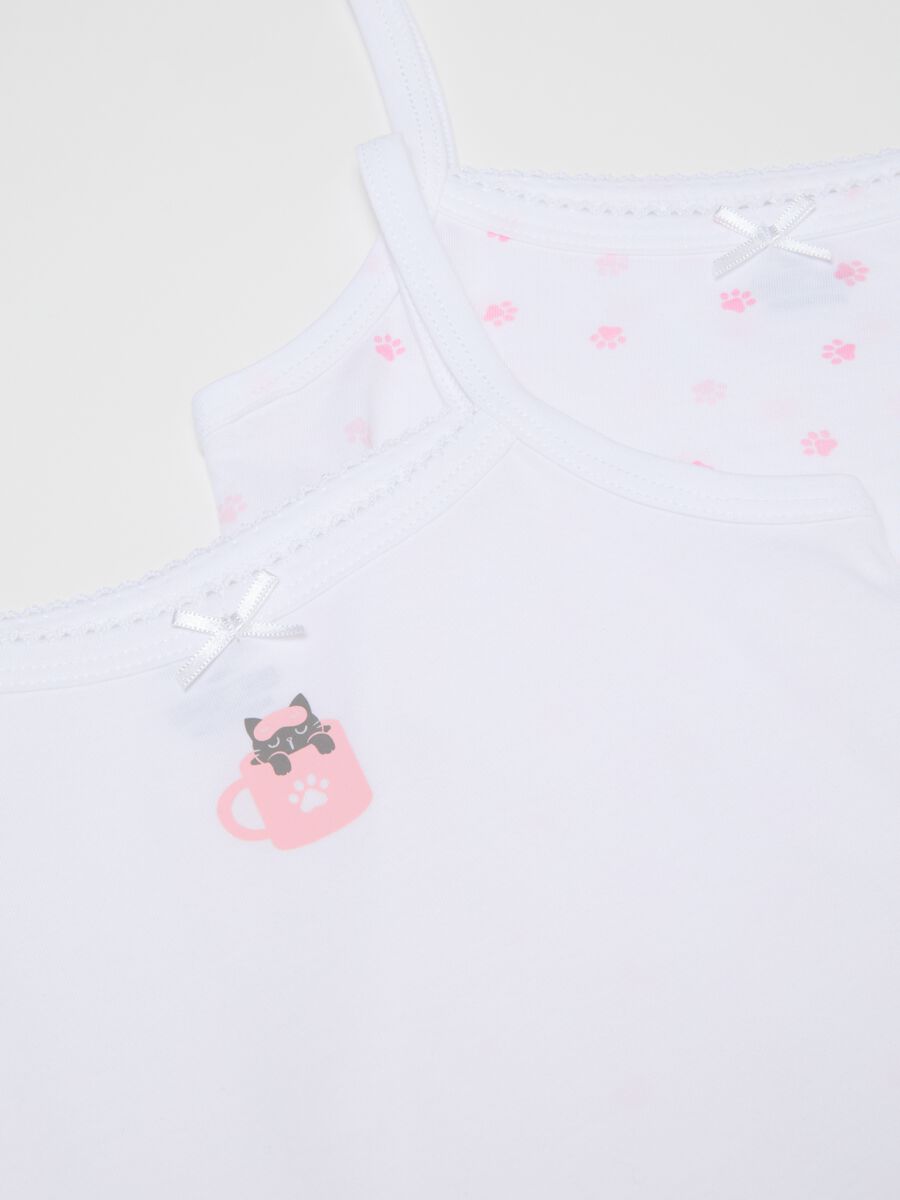 Pack of girls' multicolour cotton vests_3
