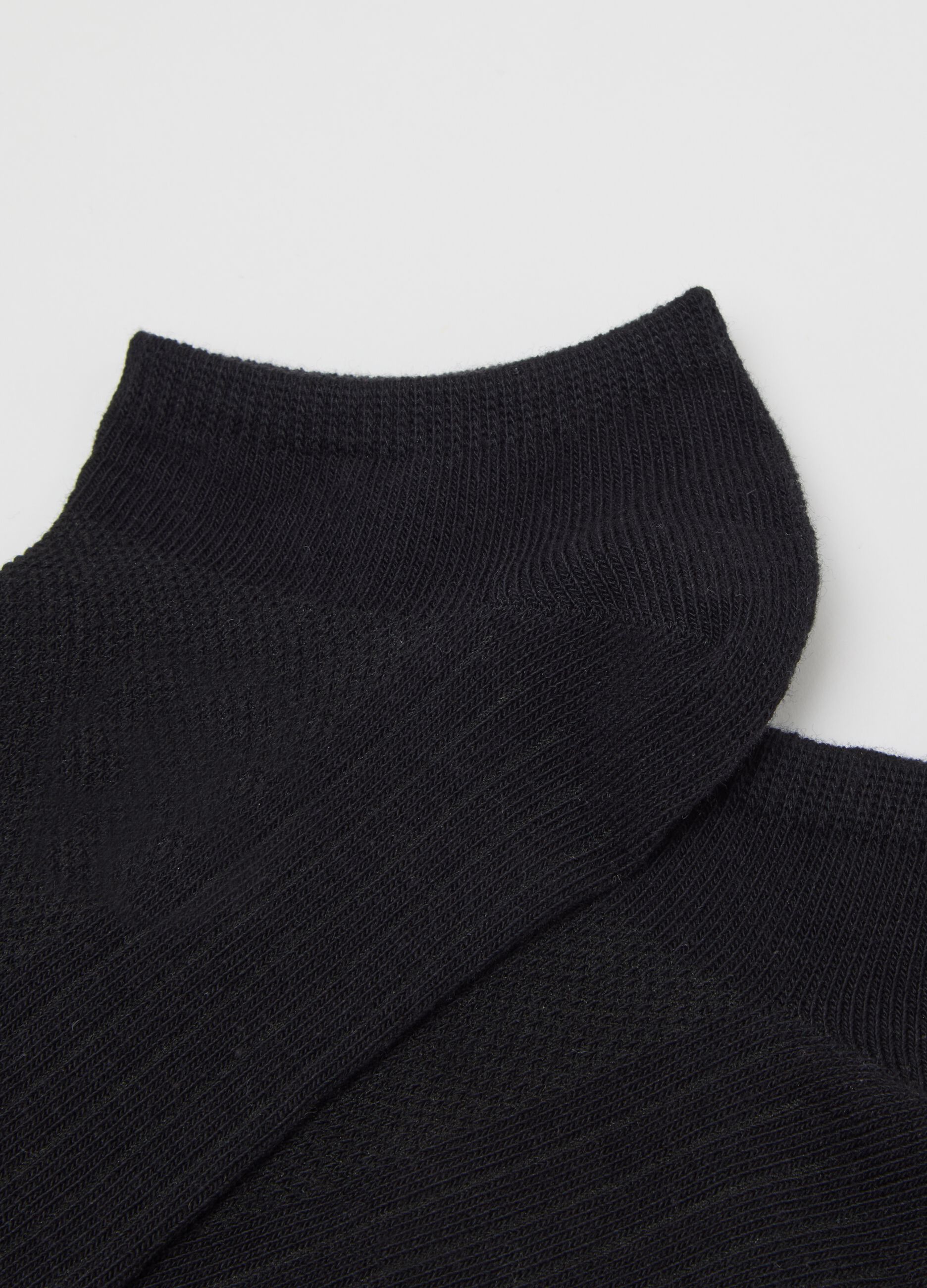 Set of short black cotton blend socks