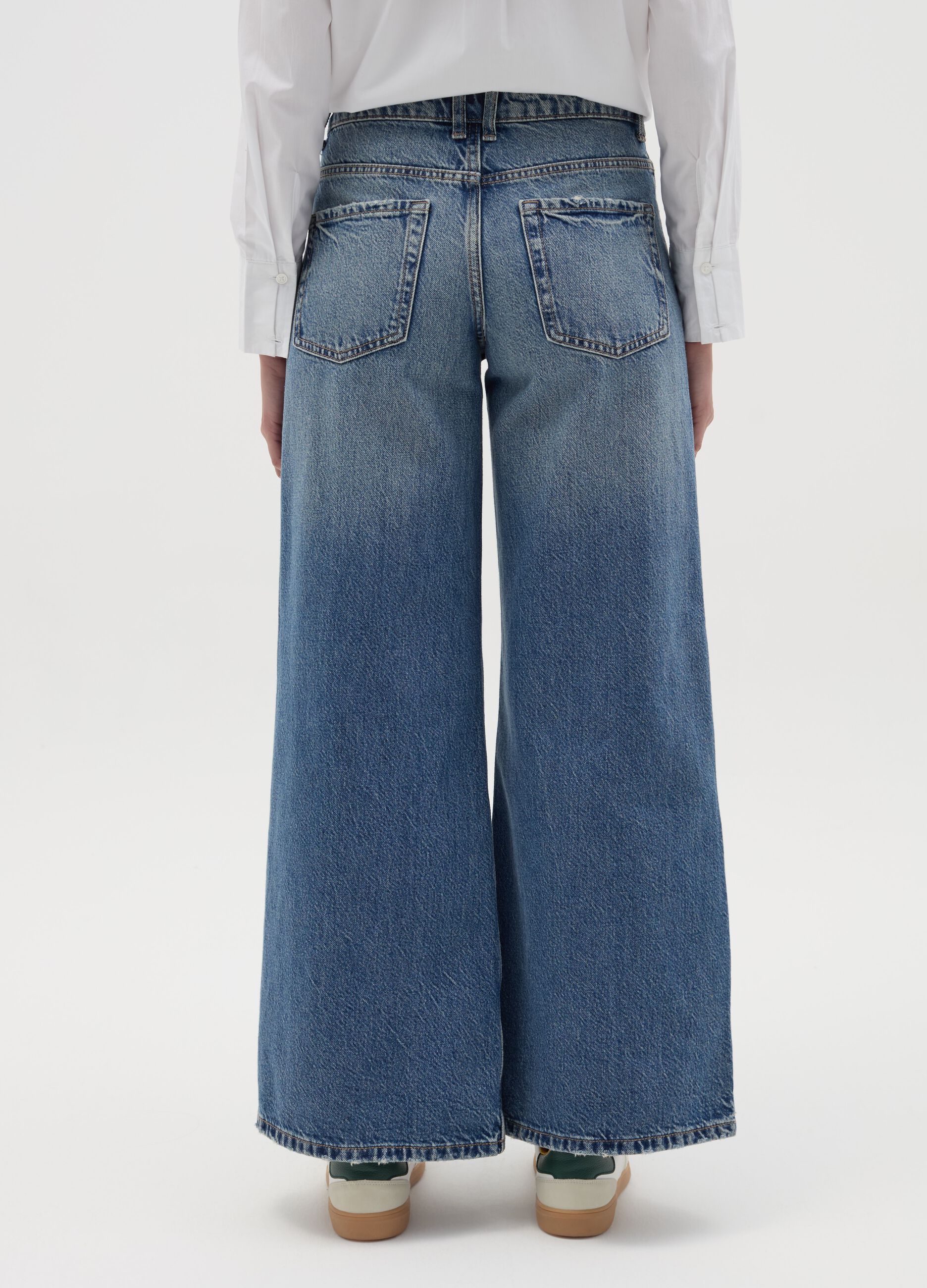 Jeans a gamba larga