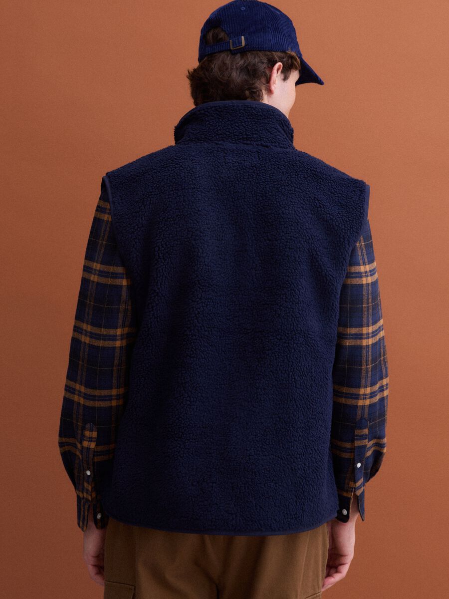 Gilet blu con colletto regular fit_3