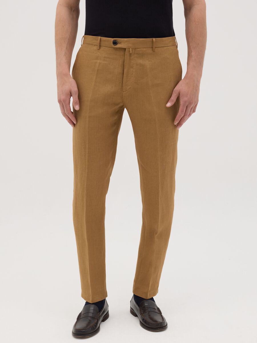 Men’s brown slim-fit trousers in 100% linen_1