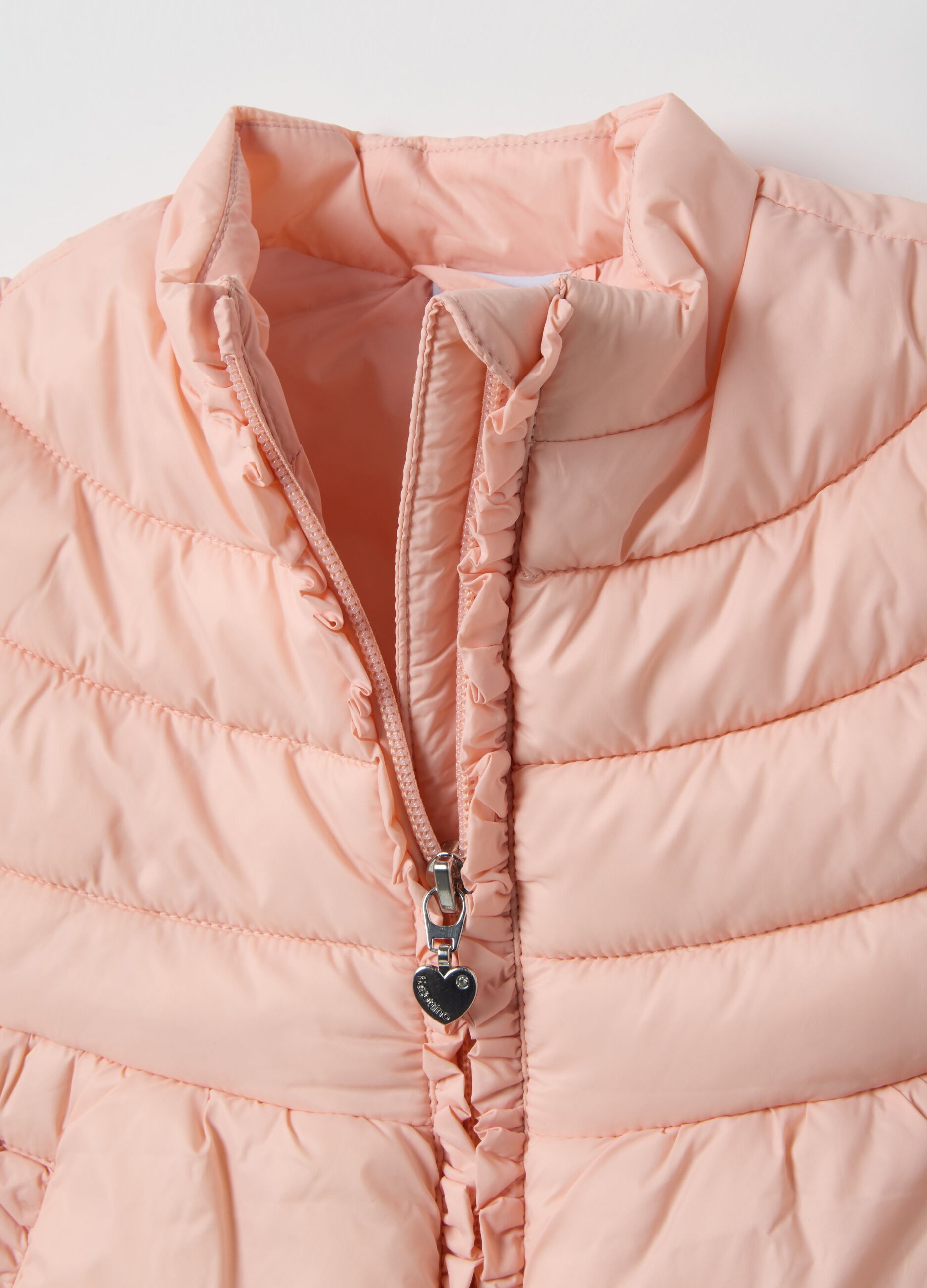 Pink padded vest for little girl with regular fit