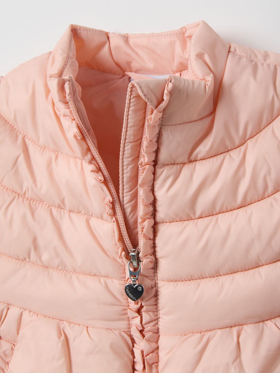 Pink padded vest for little girl with regular fit_2