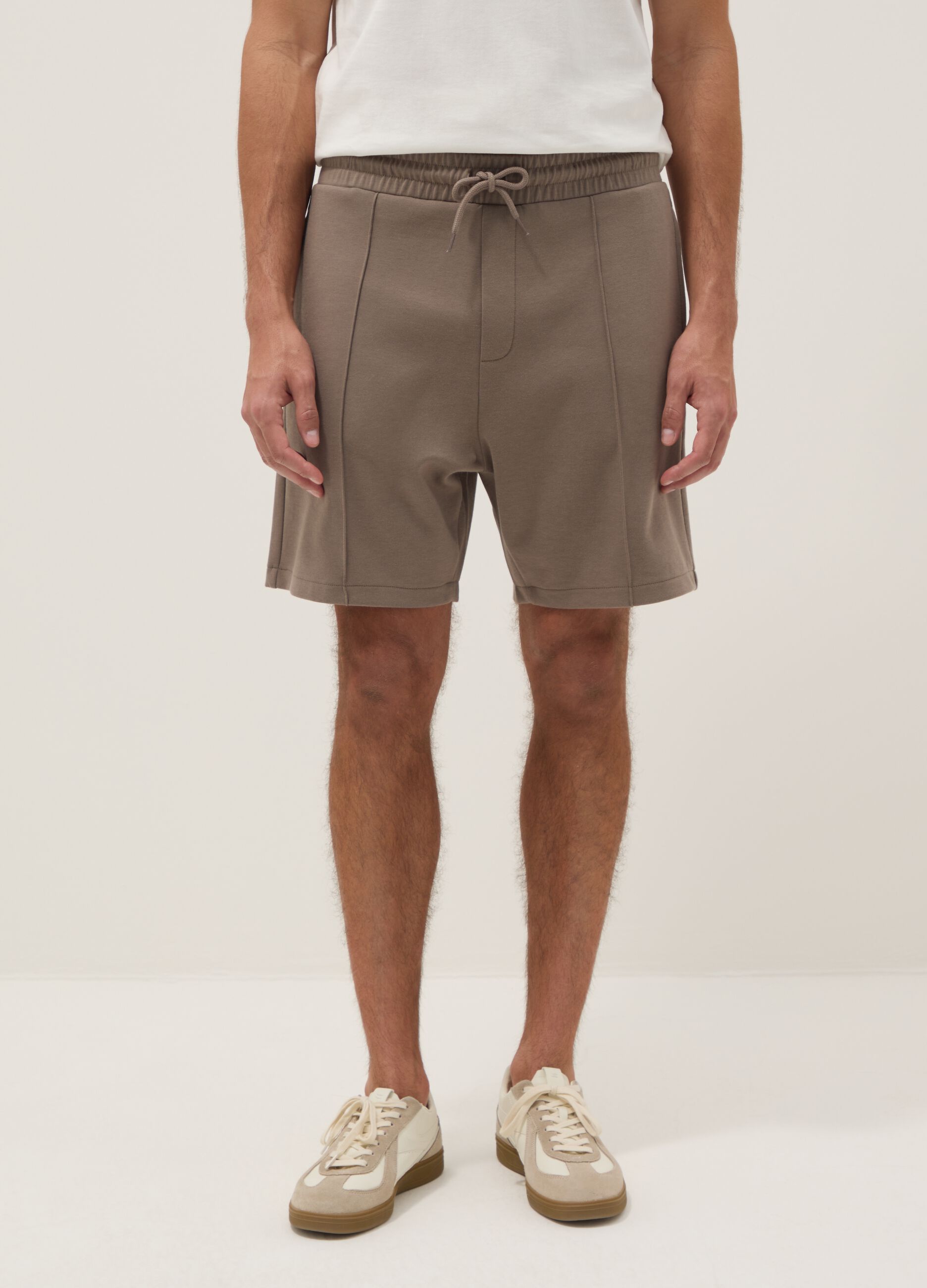 Grey cotton-blend shorts with drawstring, regular fit
