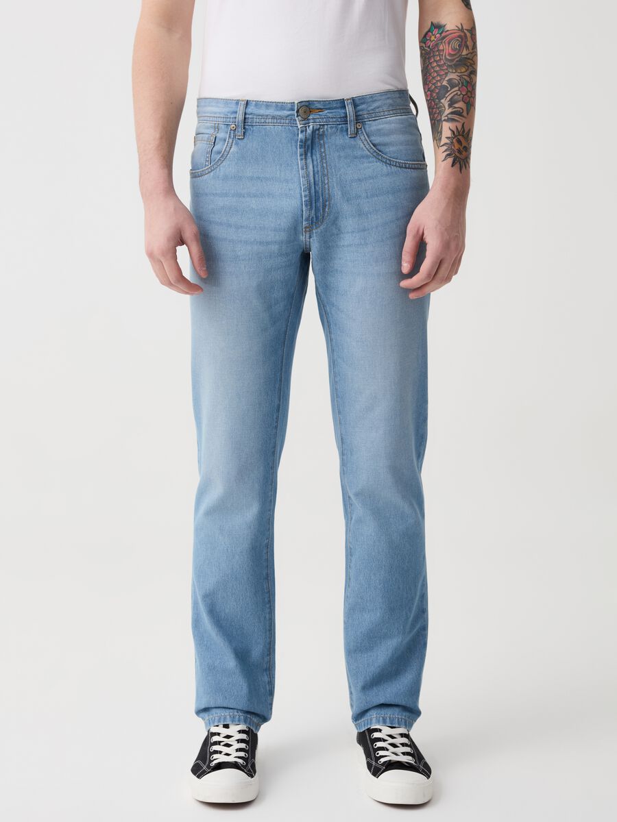 Regular-fit jeans with five pockets_1