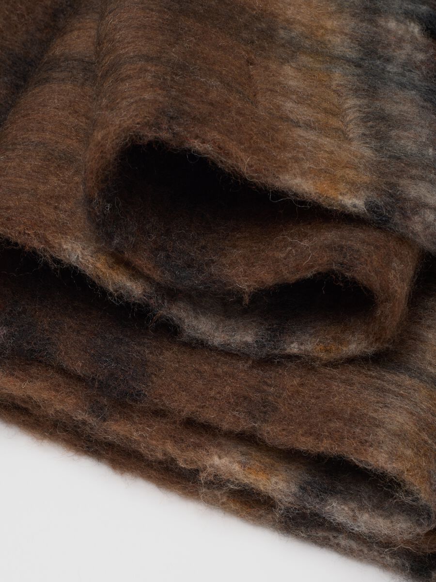 Brown wool blend scarf with fringes_2