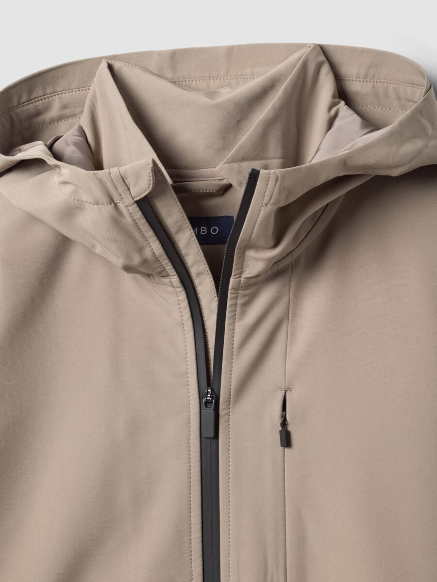 Giacca beige con cappuccio in tessuto elasticizzato regular fit_5