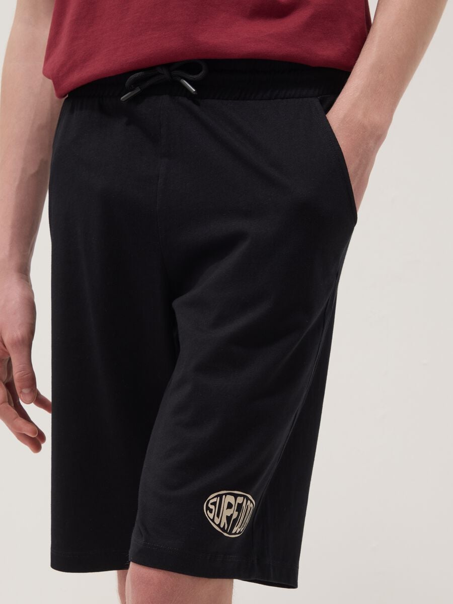 Black organic cotton Bermuda shorts with elasticated waist_2