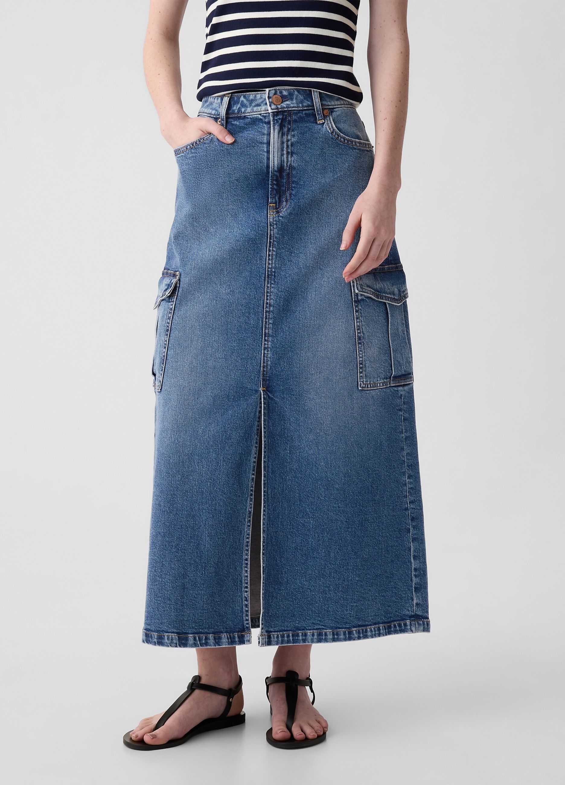 Long cargo skirt in denim