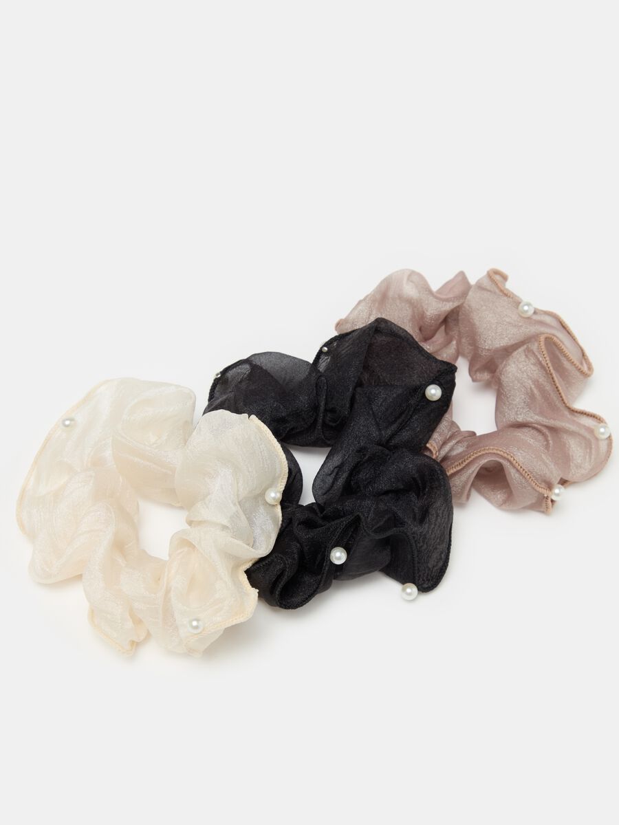 Three-pack hair scrunchies with pearls_2