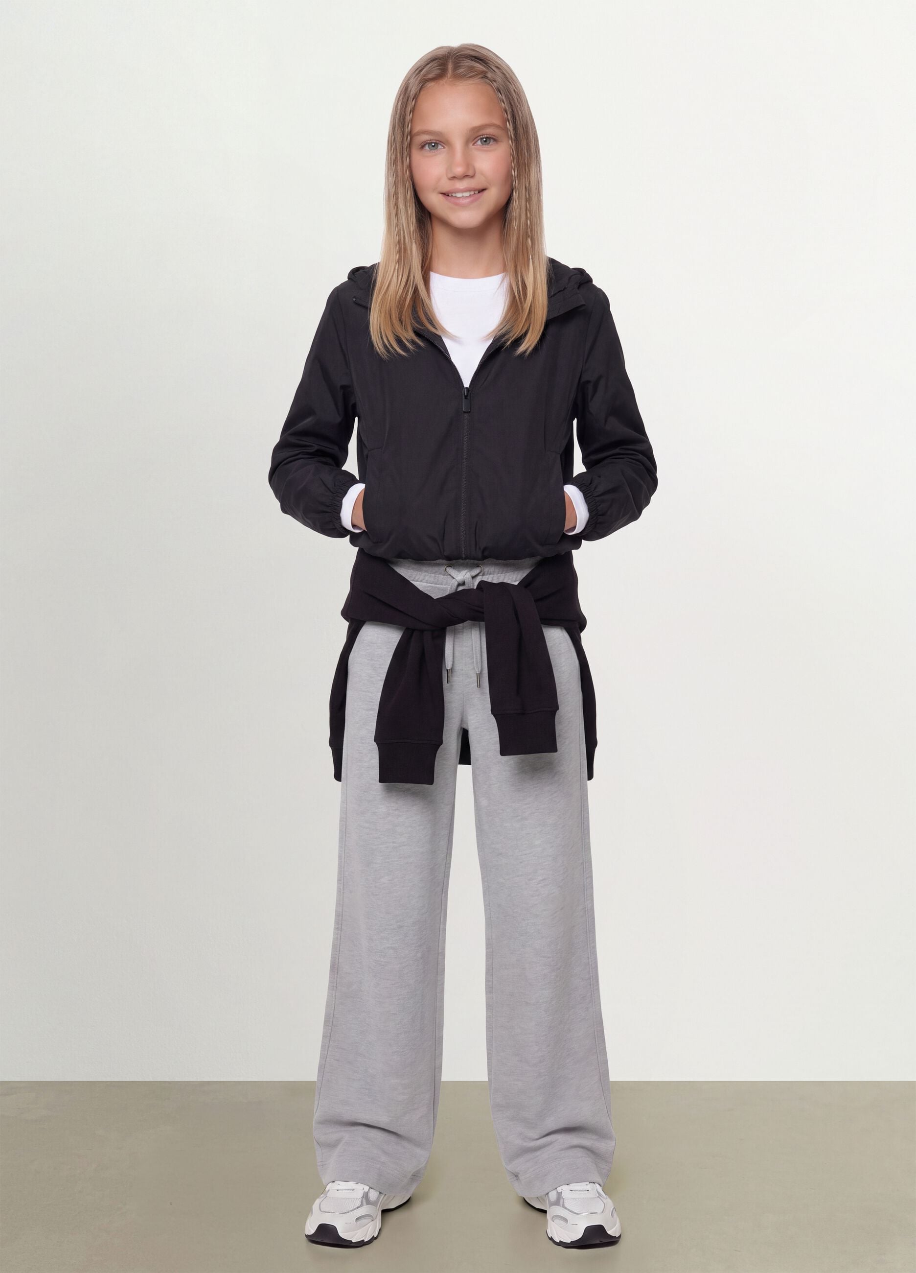 Black hooded rain jacket with zip for girls