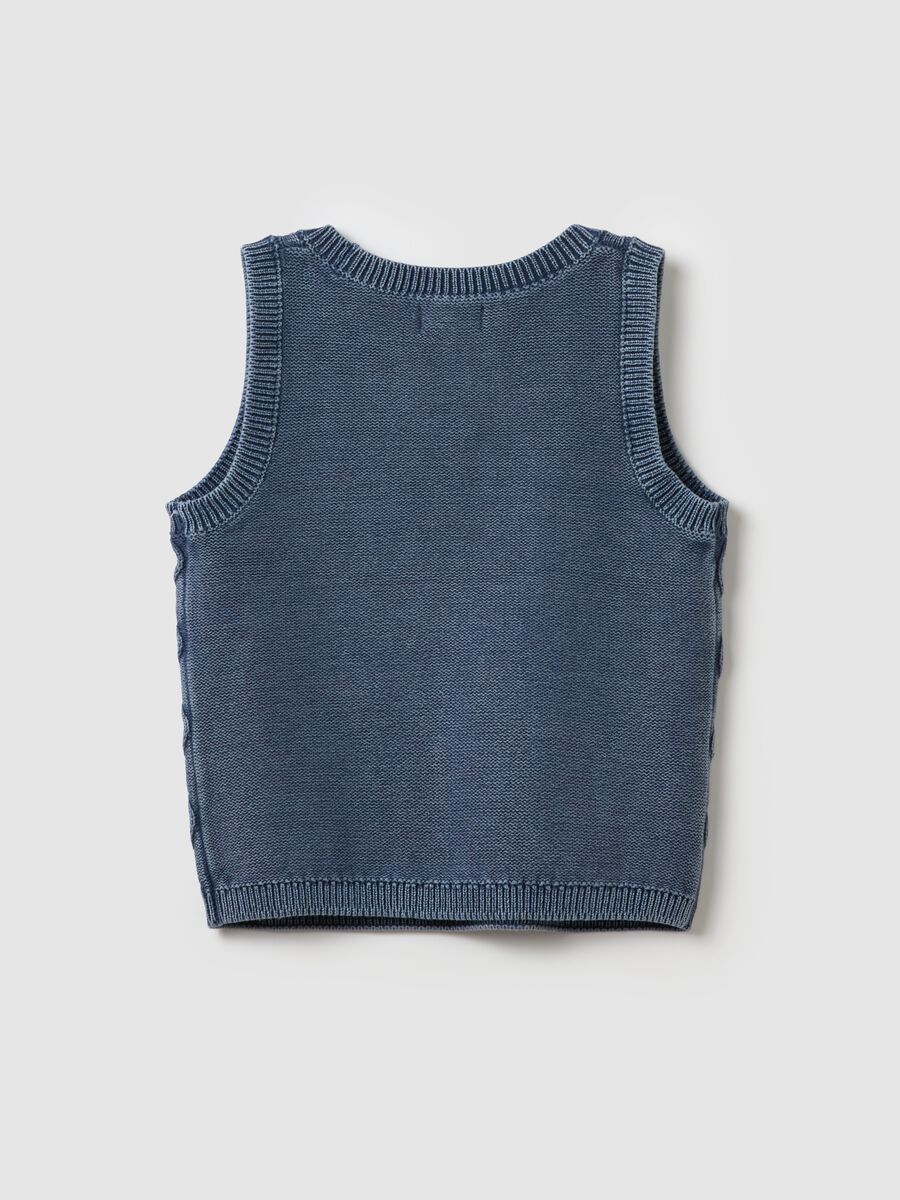 Knit gilet with braided design_4