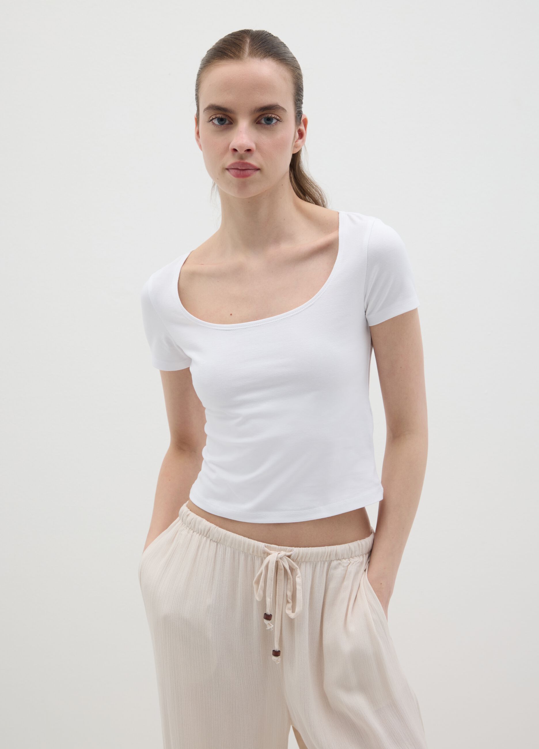 T-shirt da donna in cotone elasticizzato bianca slim fit