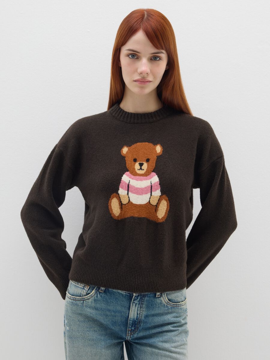 Brown regular fit sweater with print_0