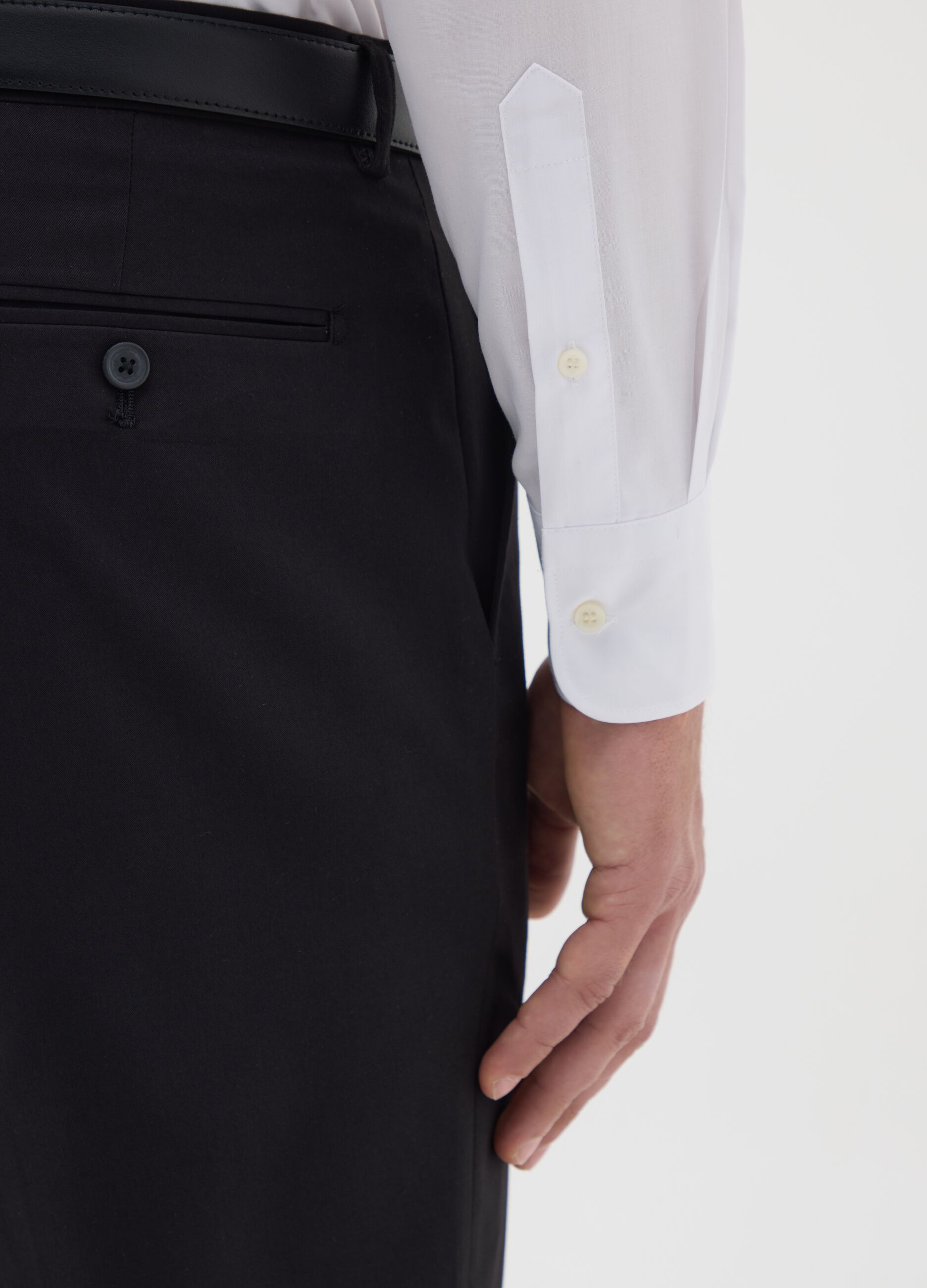 Men's white cotton blend slim fit easy iron shirt