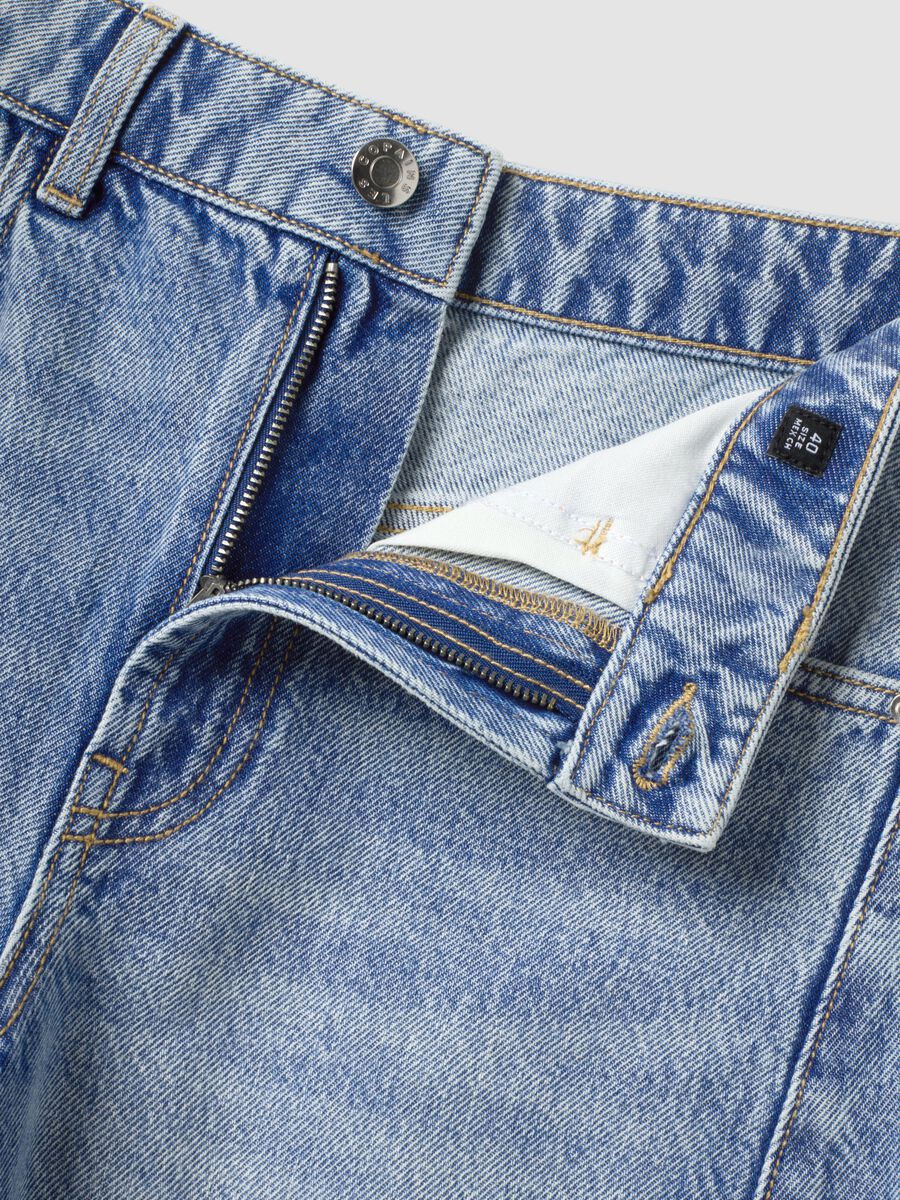 Light Blue Balloon-Fit Jeans in Pure Cotton_1