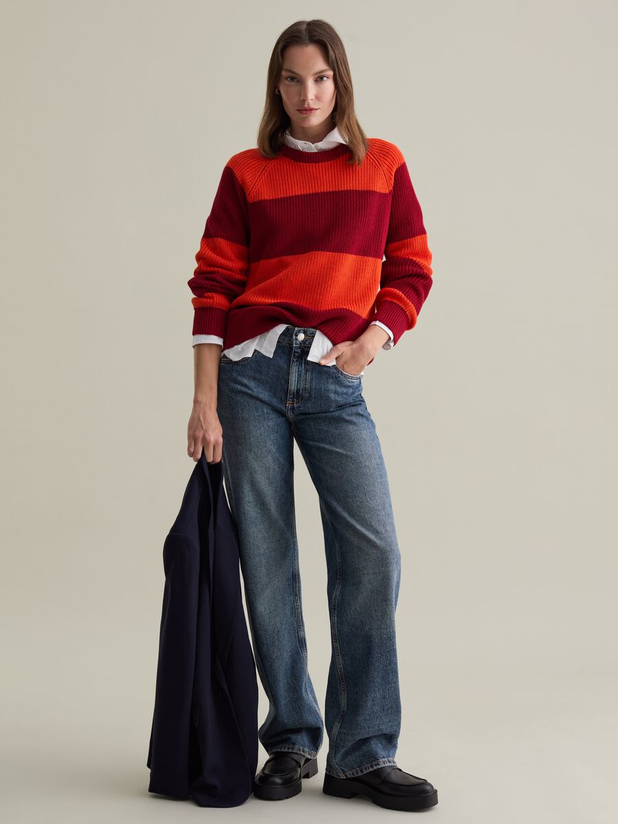 Striped pullover with raglan sleeves_1