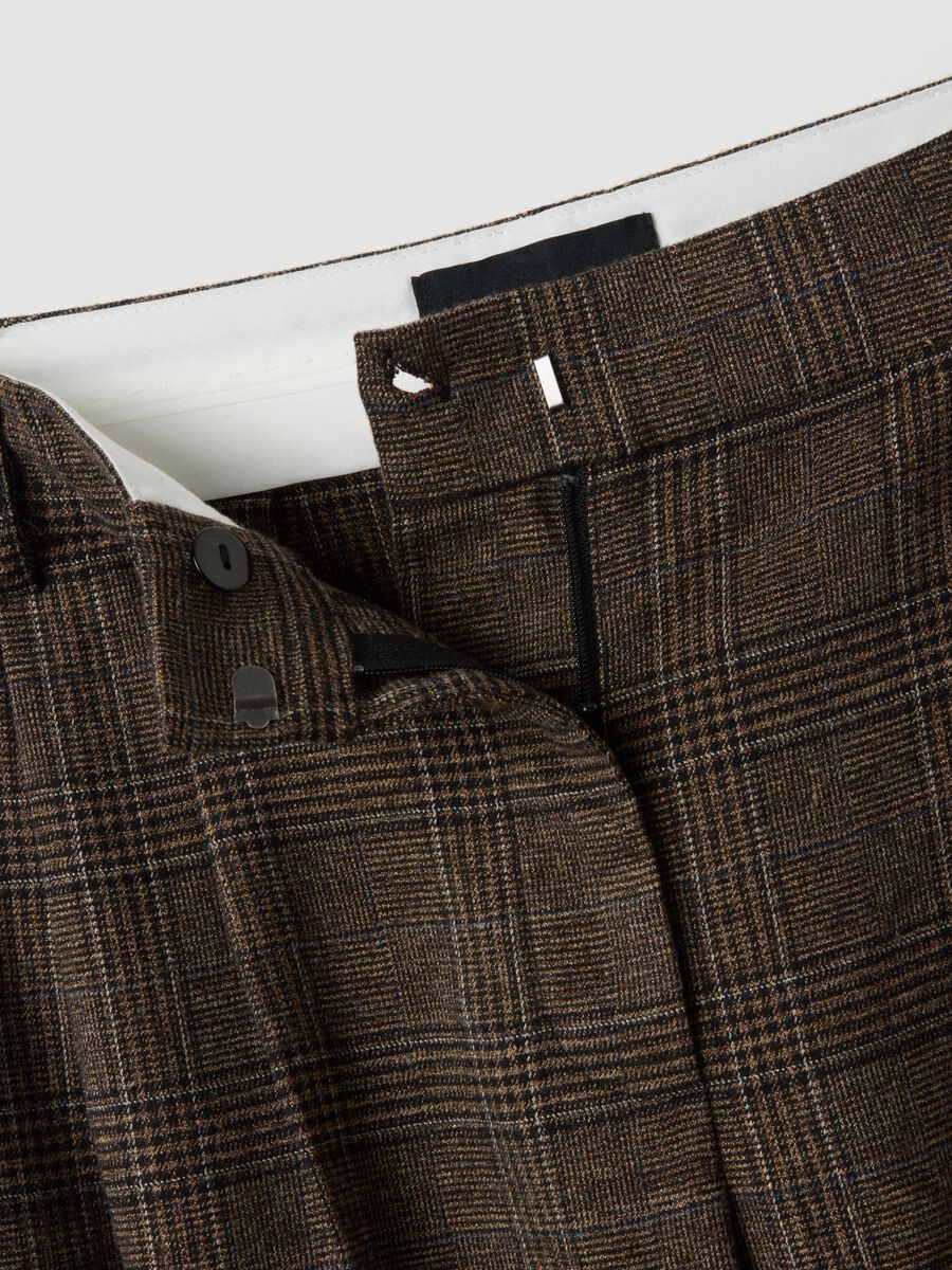 Brown wide-leg checked stretch-viscose trousers_5