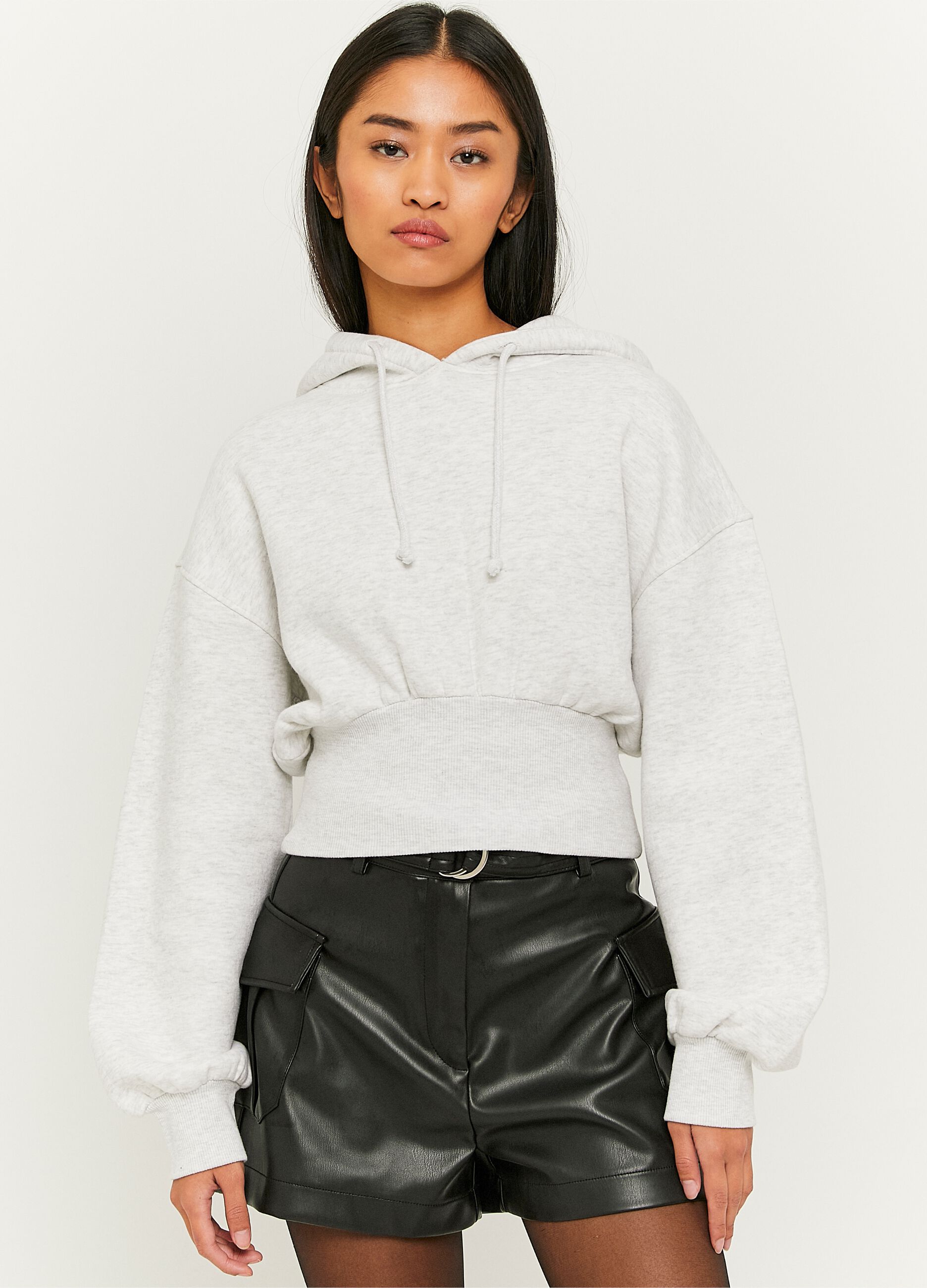 Shorts cargo con cintura_0