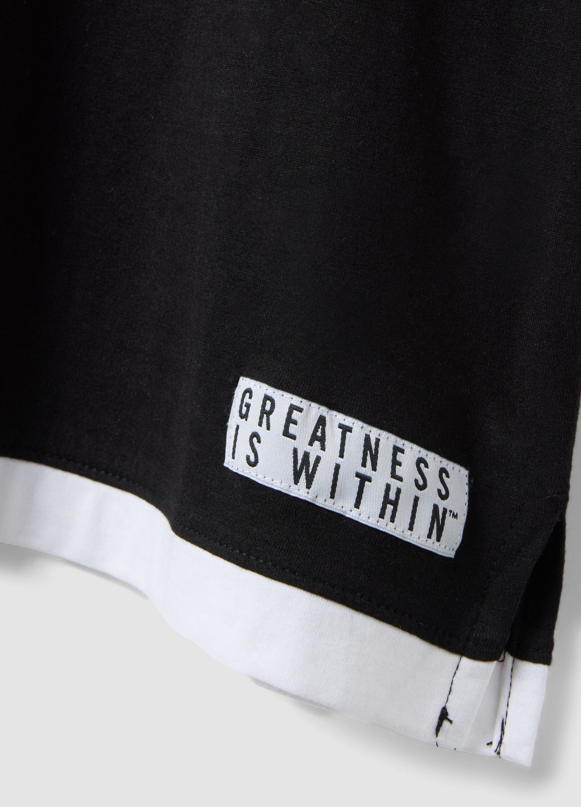 Black pure cotton t-shirt with regular fit and white trims